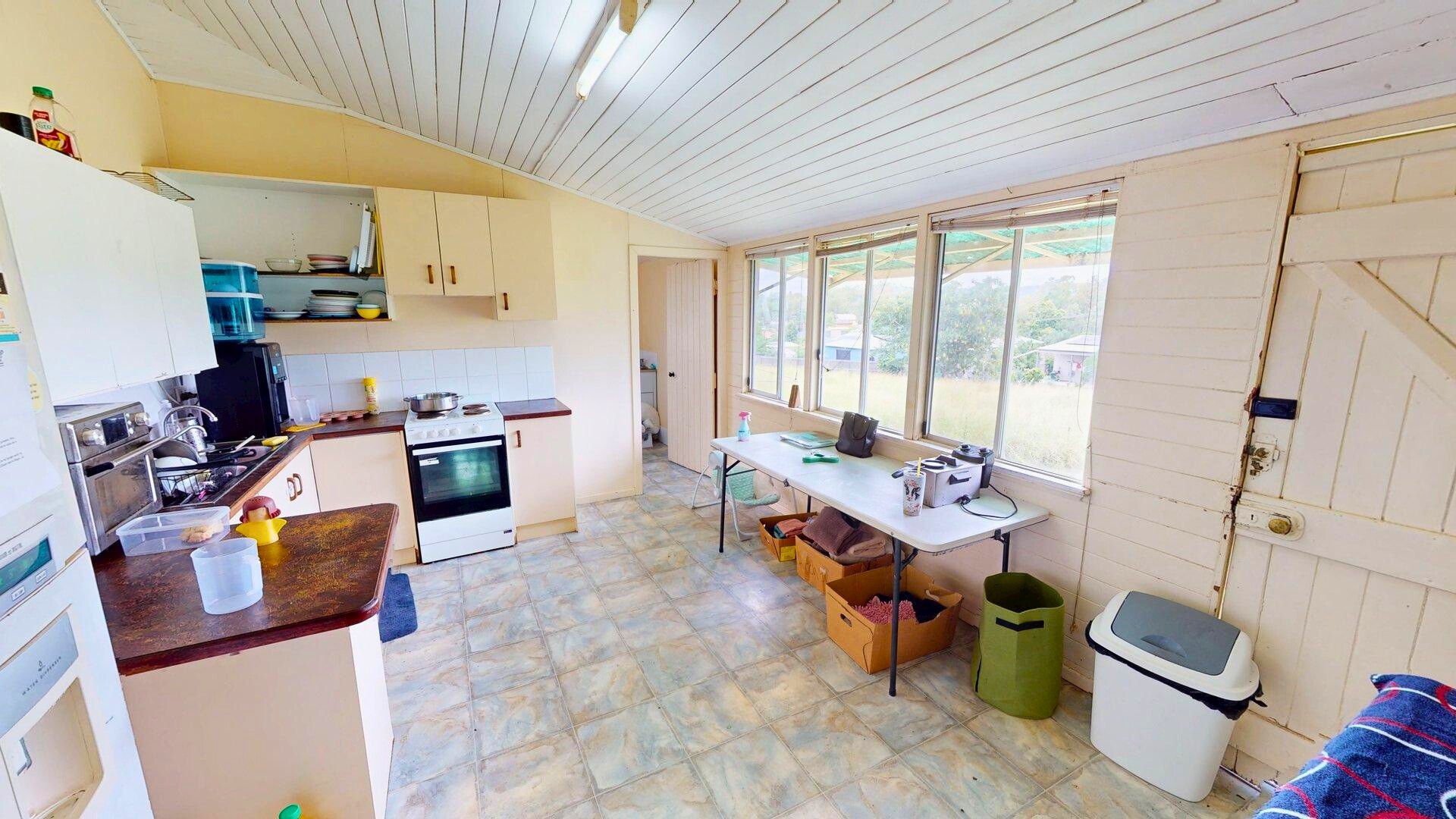 12 Cordelia Street, Gayndah, QLD 4625