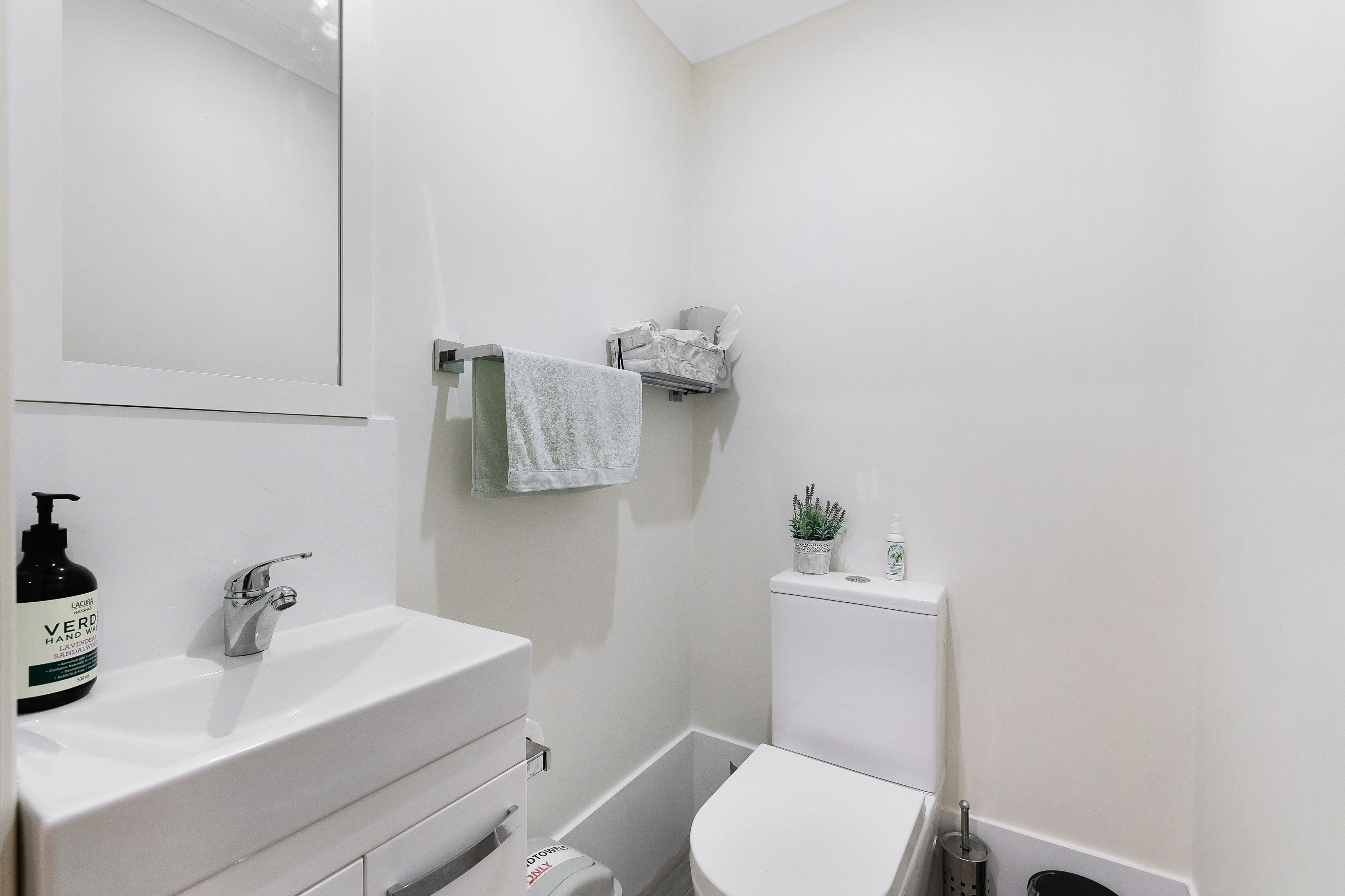 28 Saint Stephens Drive — photo 23 of 30
