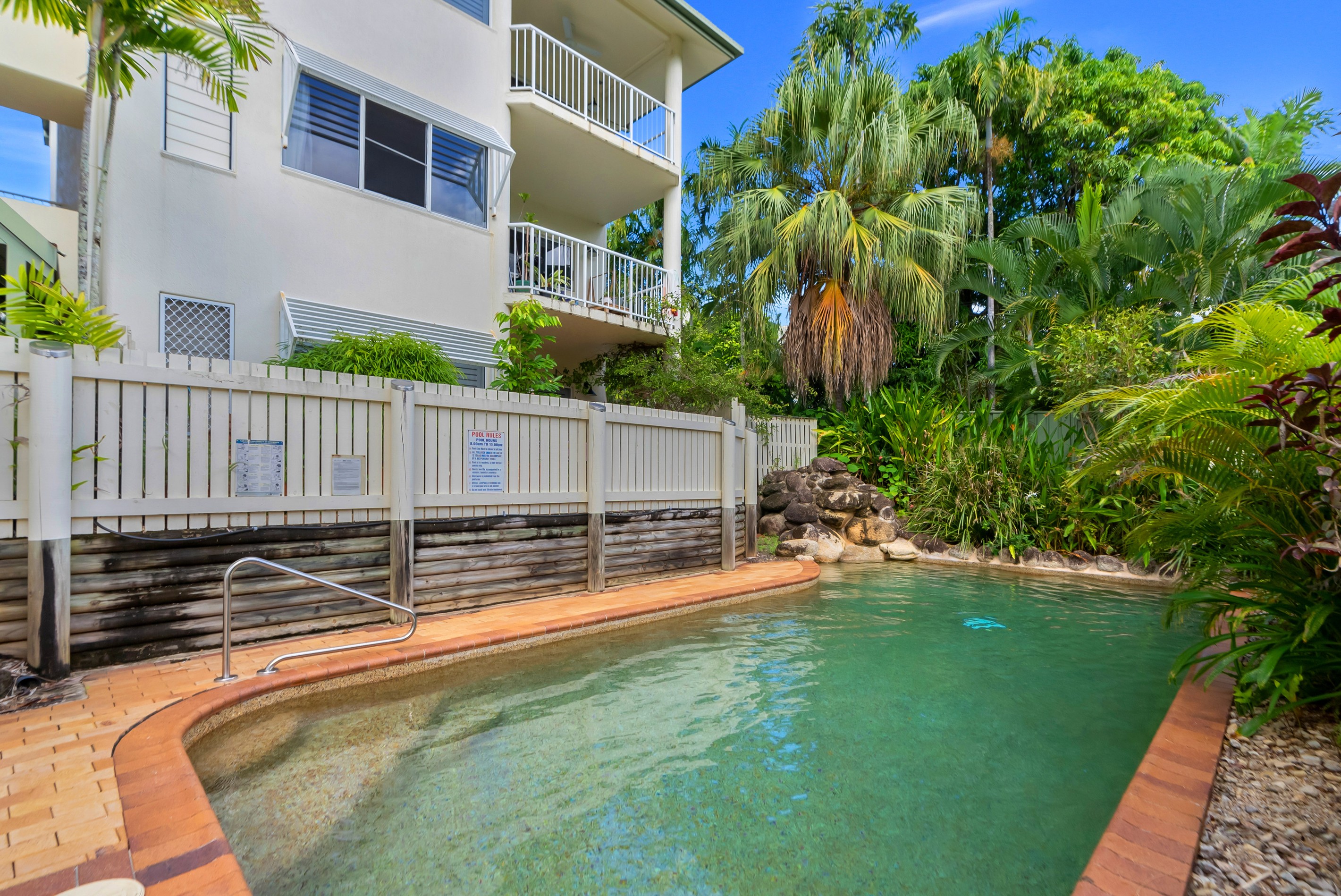 11/98-100 Moore Street, Trinity Beach, QLD 4879