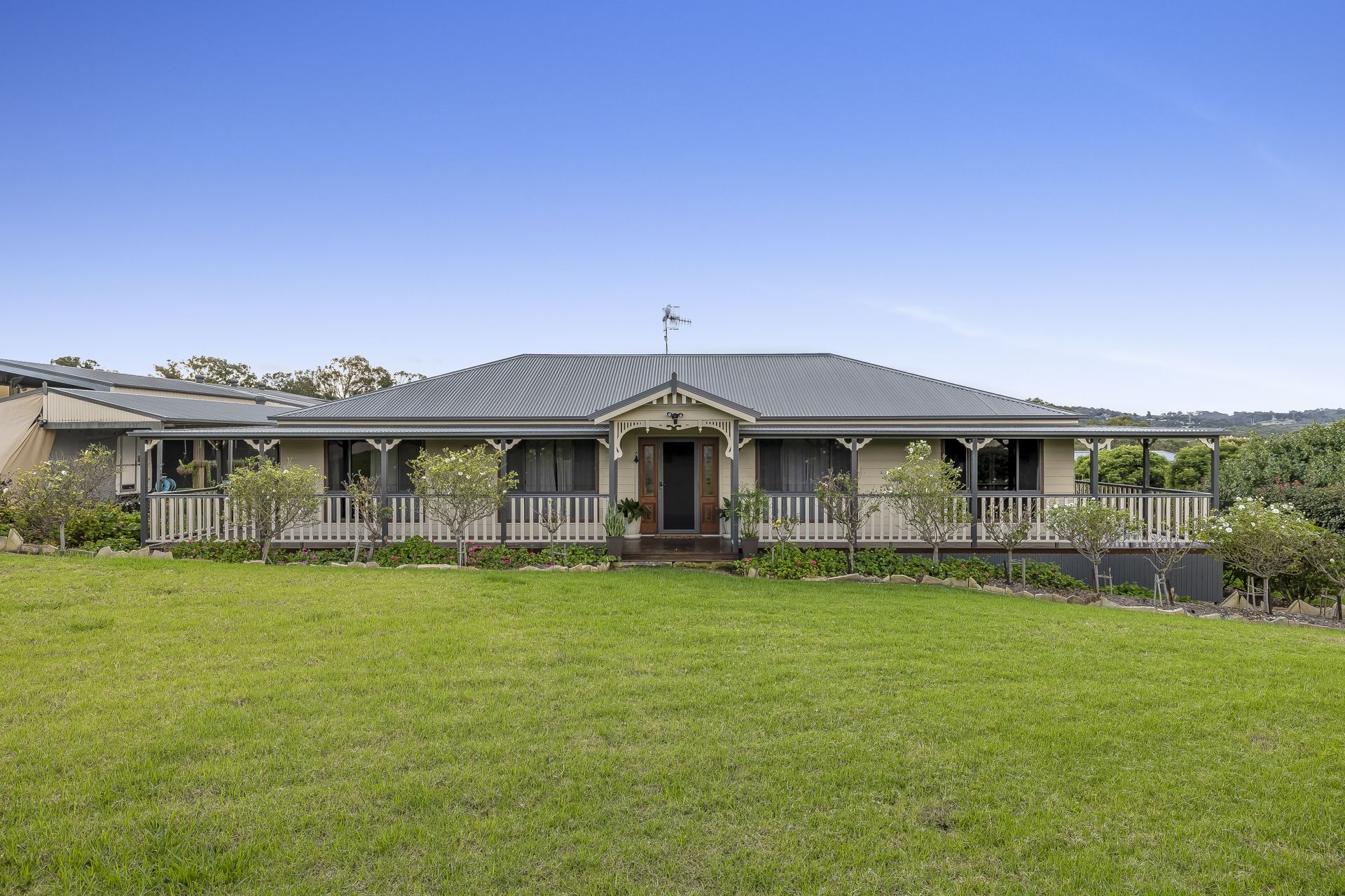 11 Carmelina Court, Hodgson Vale, QLD 4352