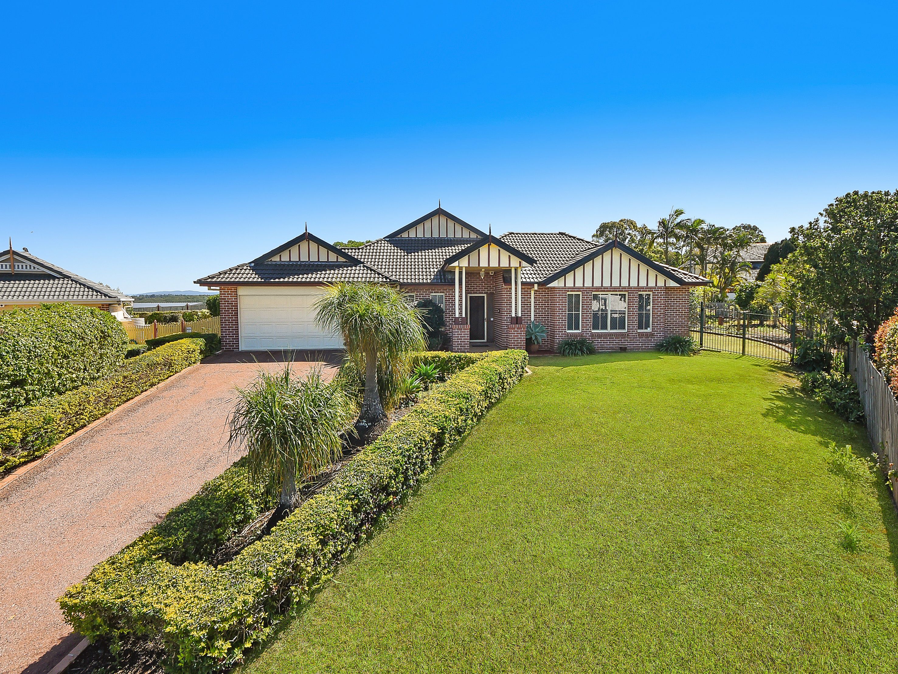 4 Bantham Court, Murrumba Downs, QLD 4503