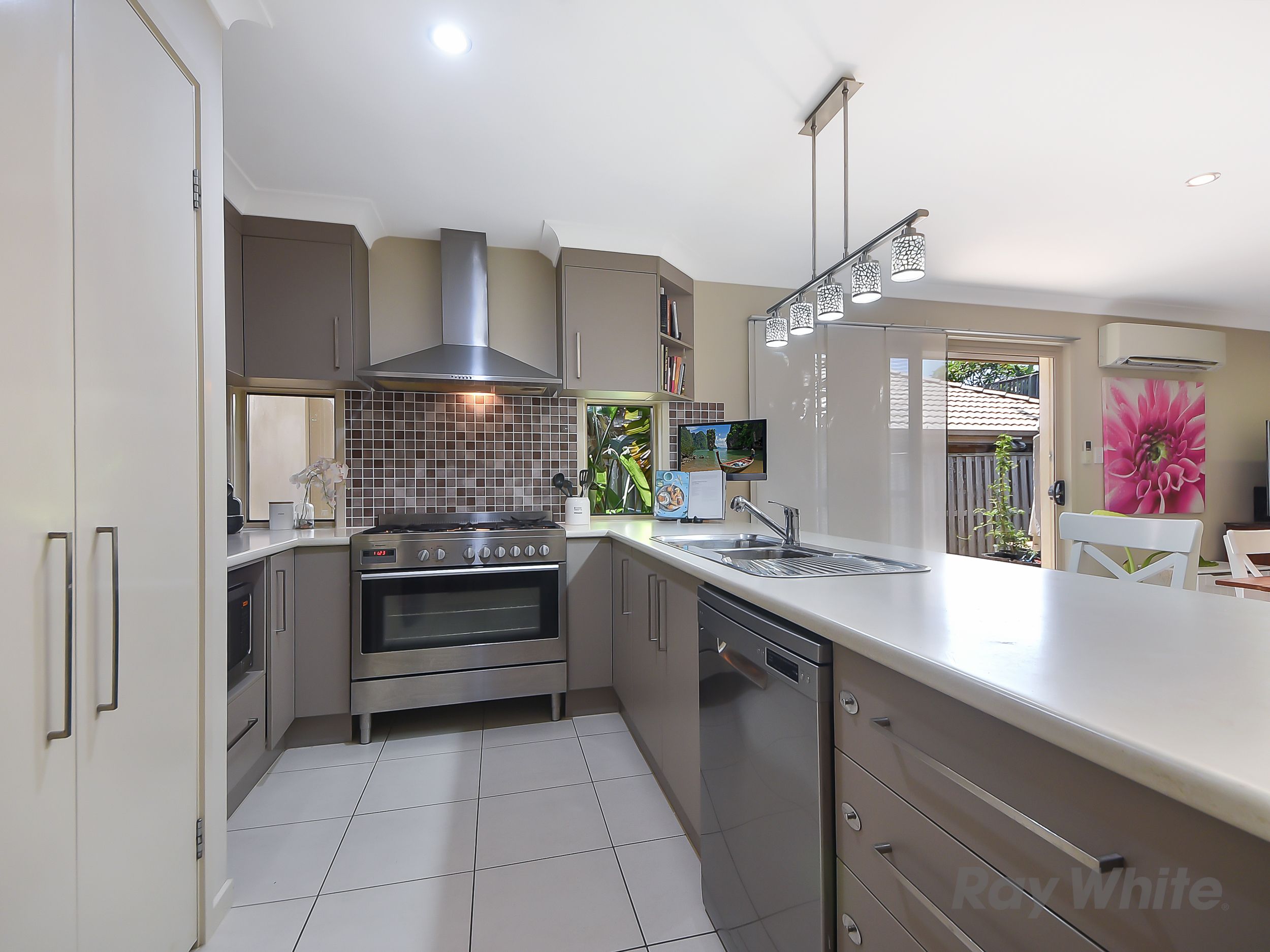 75 Nutmeg Drive, Griffin, QLD 4503