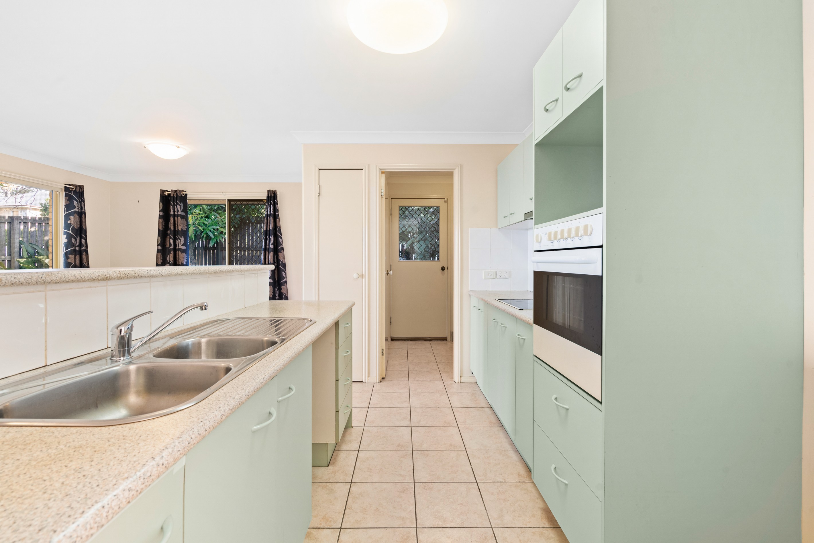 31 Miller Street, Chermside, QLD 4032