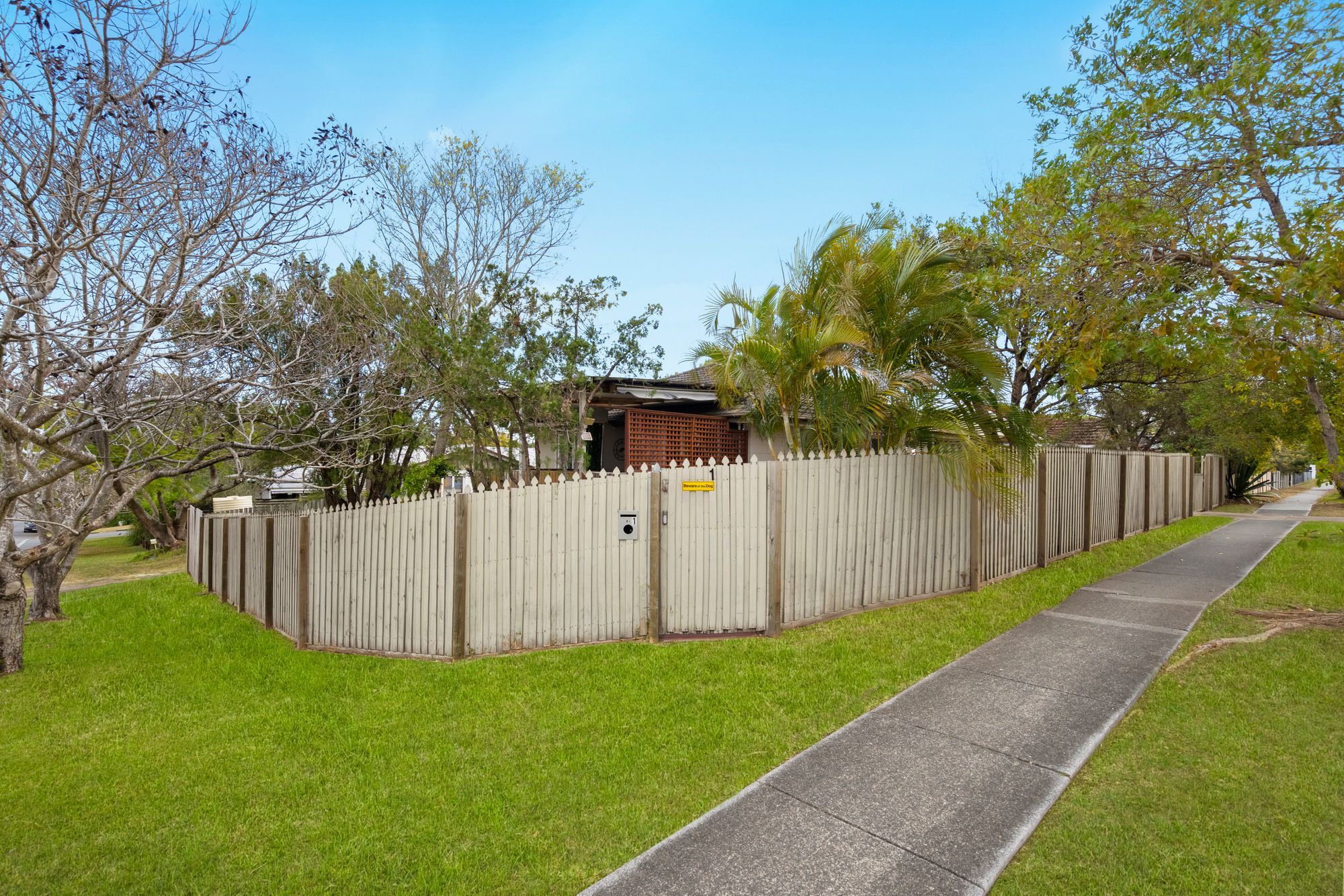 1 Exmoor Street, Upper Mount Gravatt, QLD 4122
