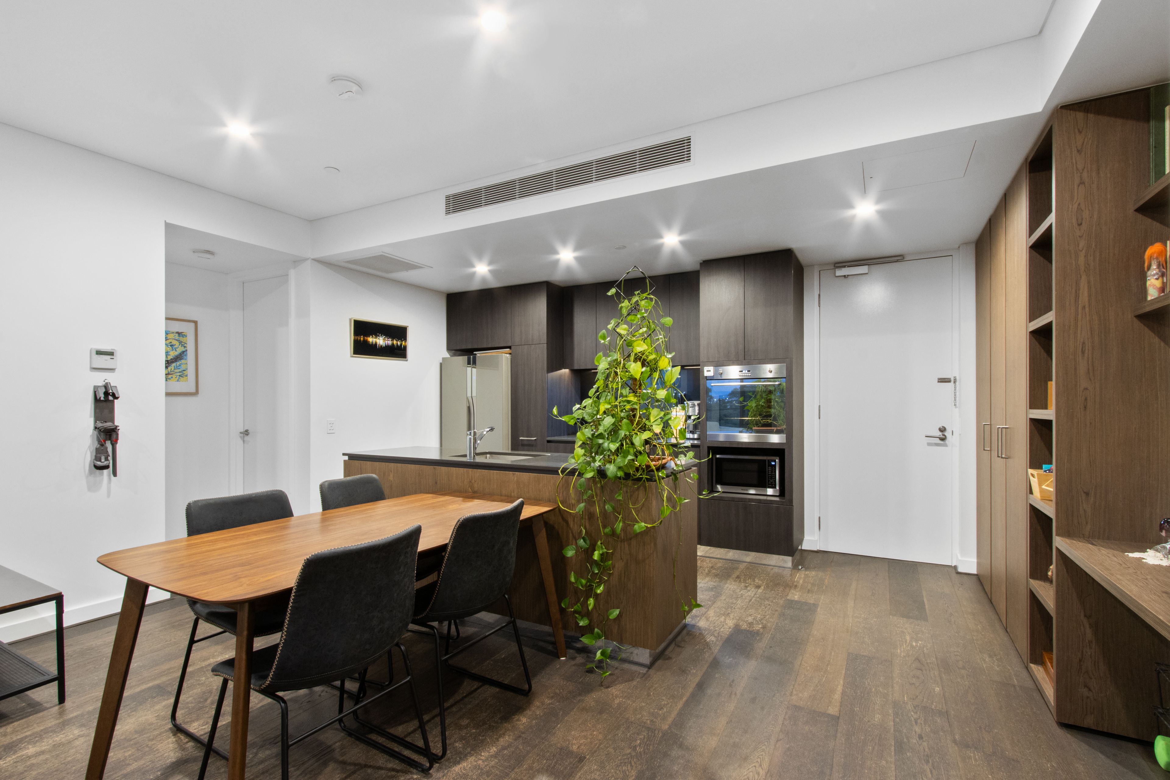 1005/53 Labouchere Road, South Perth, WA 6151 - Sold Apartment - Ray ...