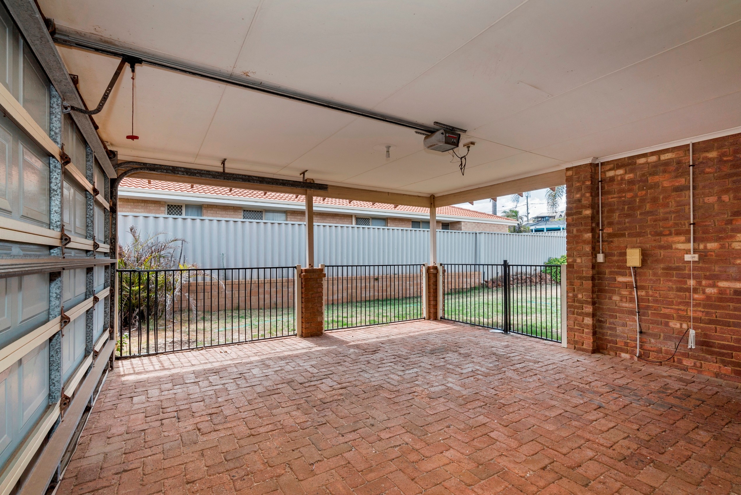 13 Blackburn Crescent, Tarcoola Beach, WA 6530