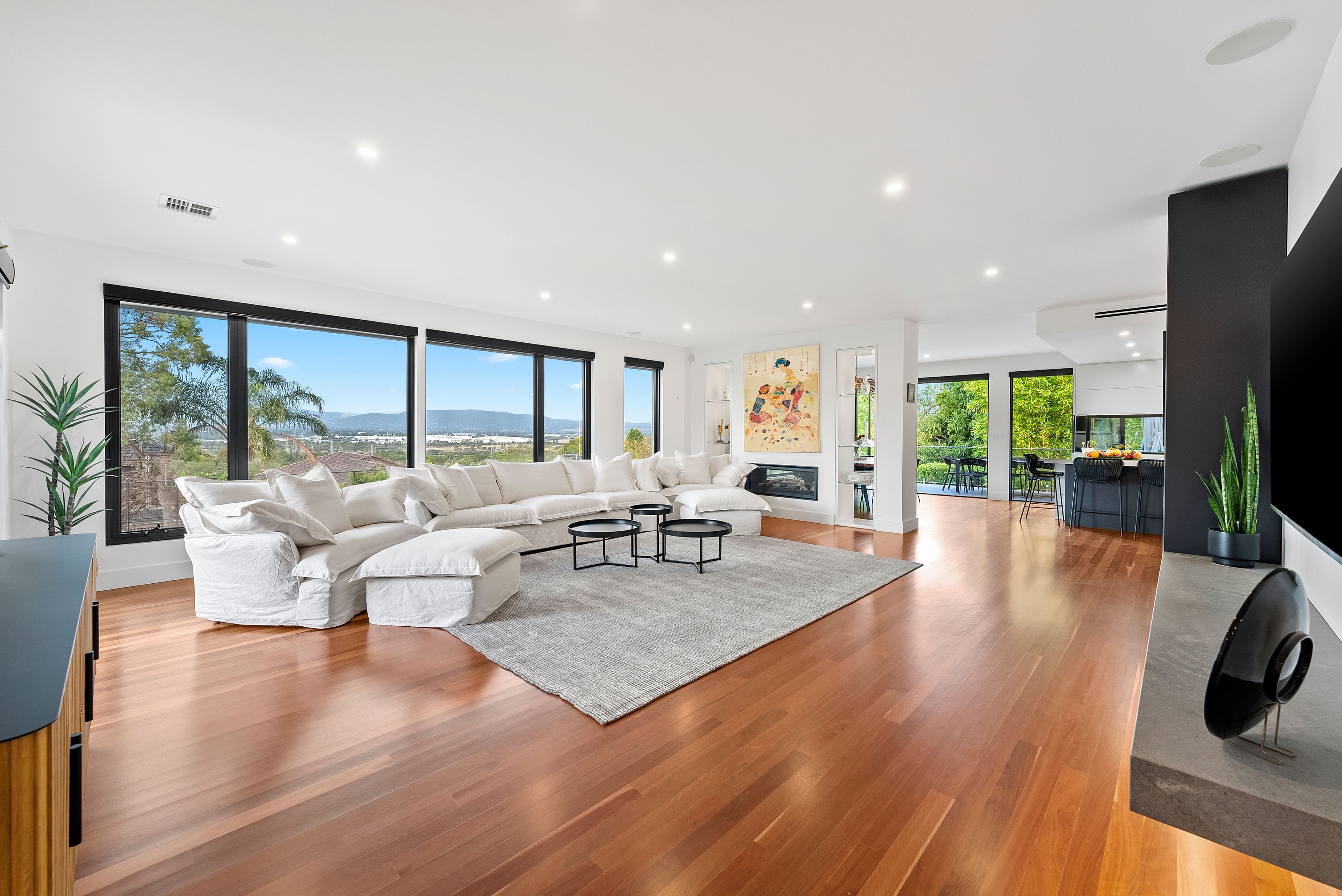 7 Pontford Court, Wheelers Hill, VIC 3150
