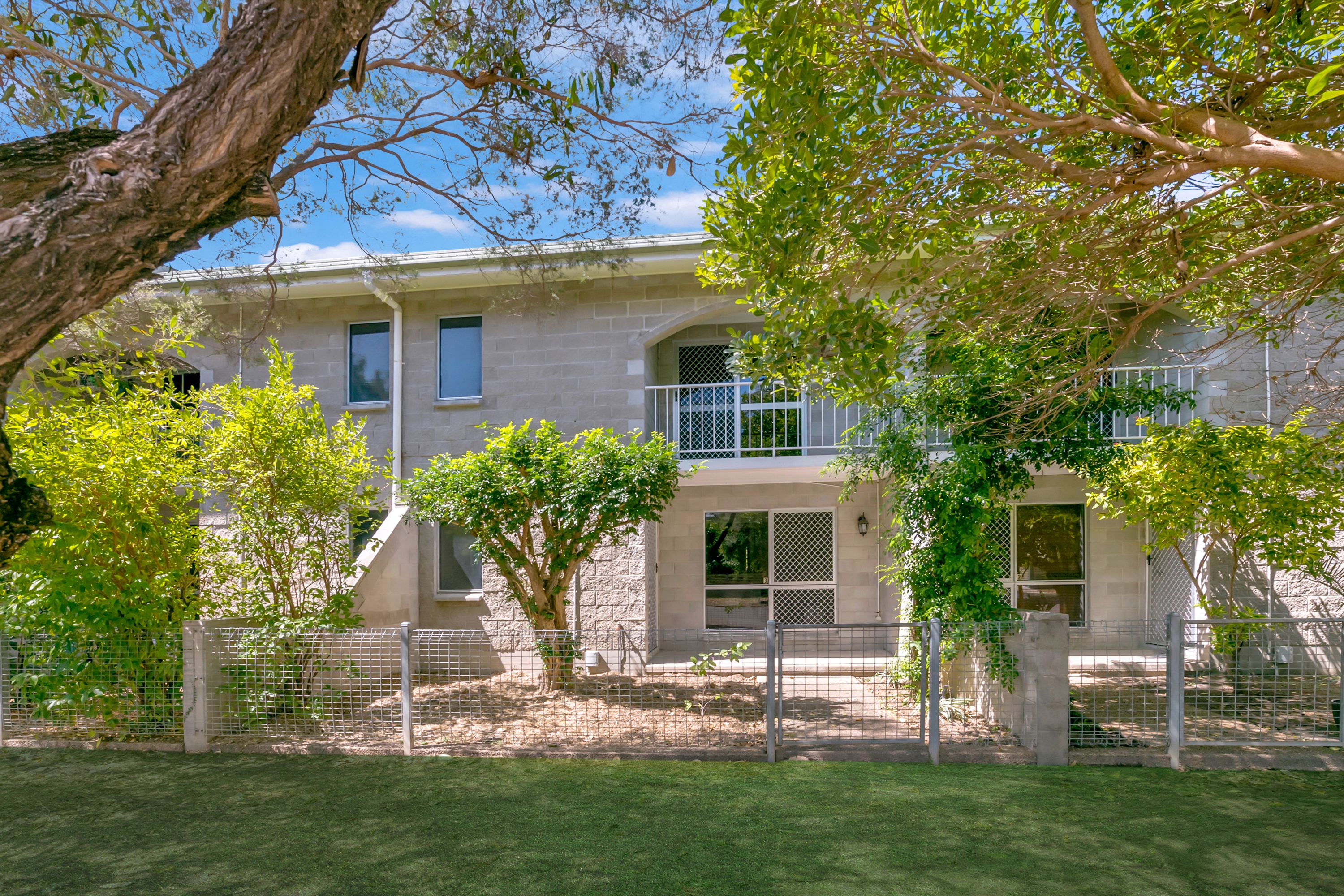61 (UNIT) Camp Street, Mundingburra QLD 4812