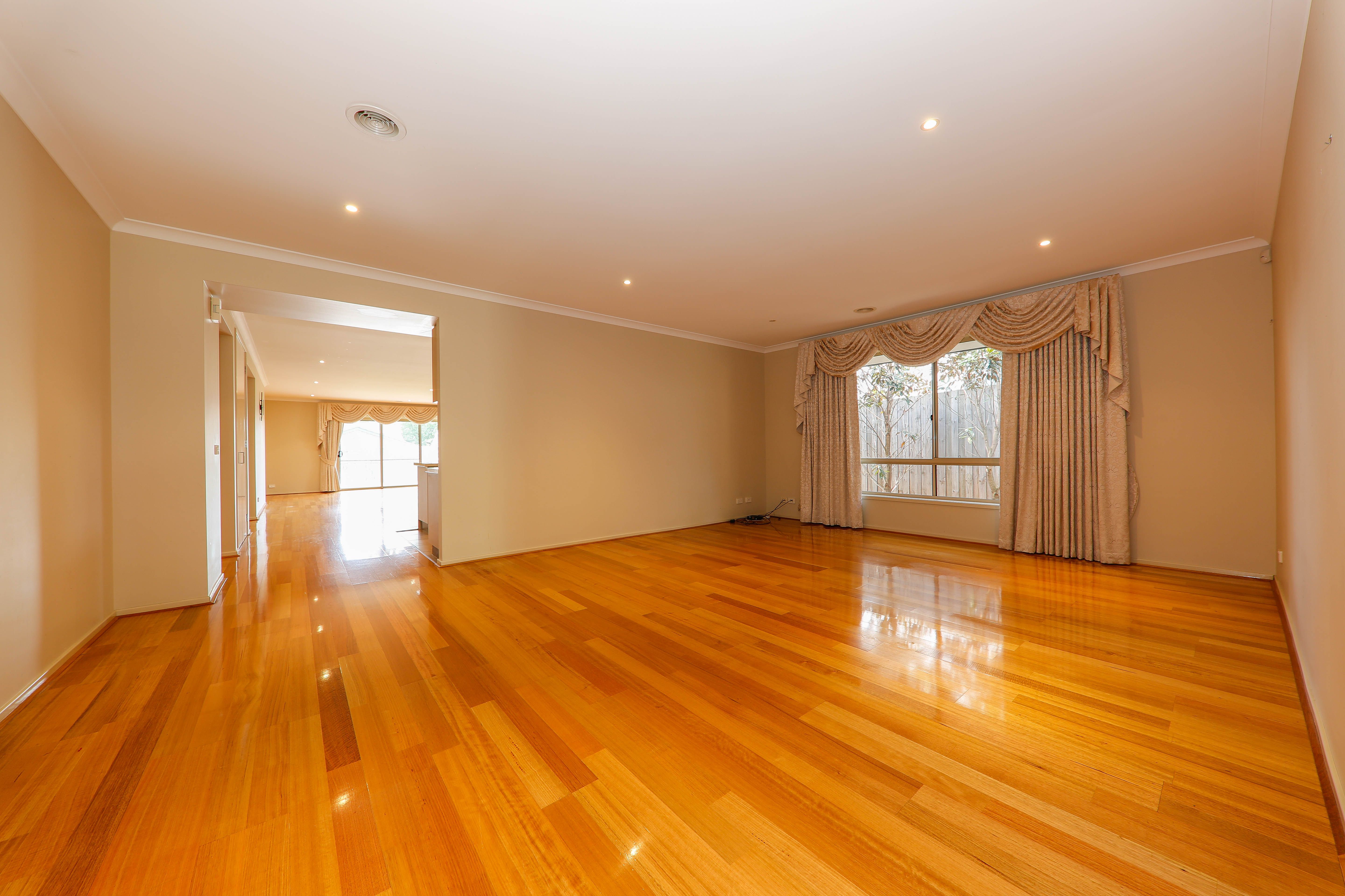 53 Roslyn Street, Burwood, VIC 3125