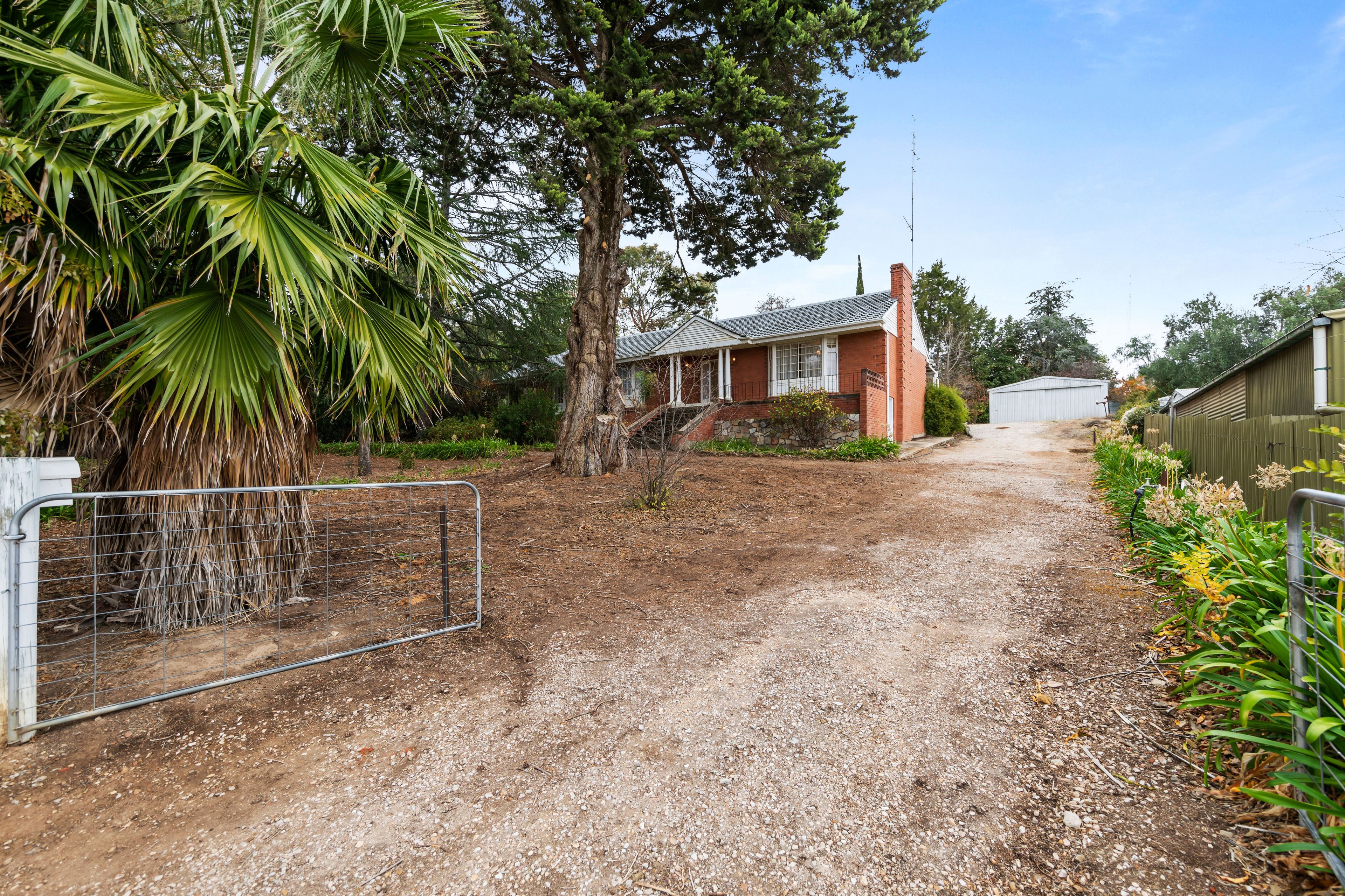 29 Burton Street, Clare, SA 5453