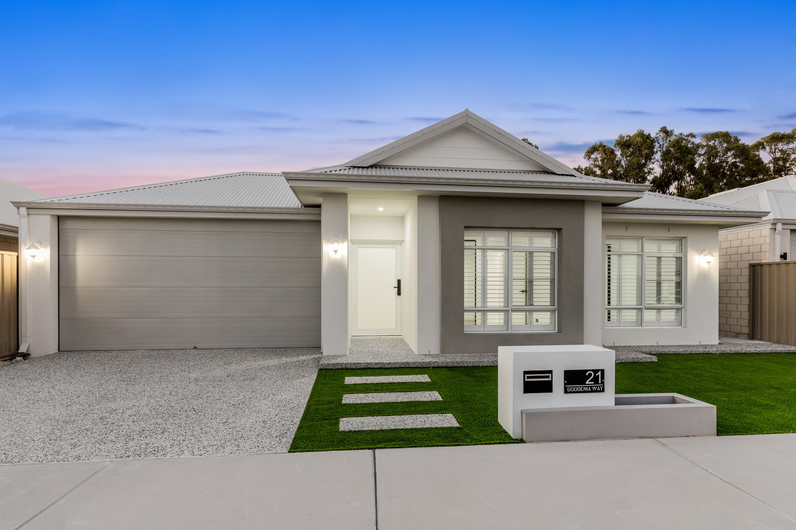 21 Goodenia Way, Piara Waters, WA 6112