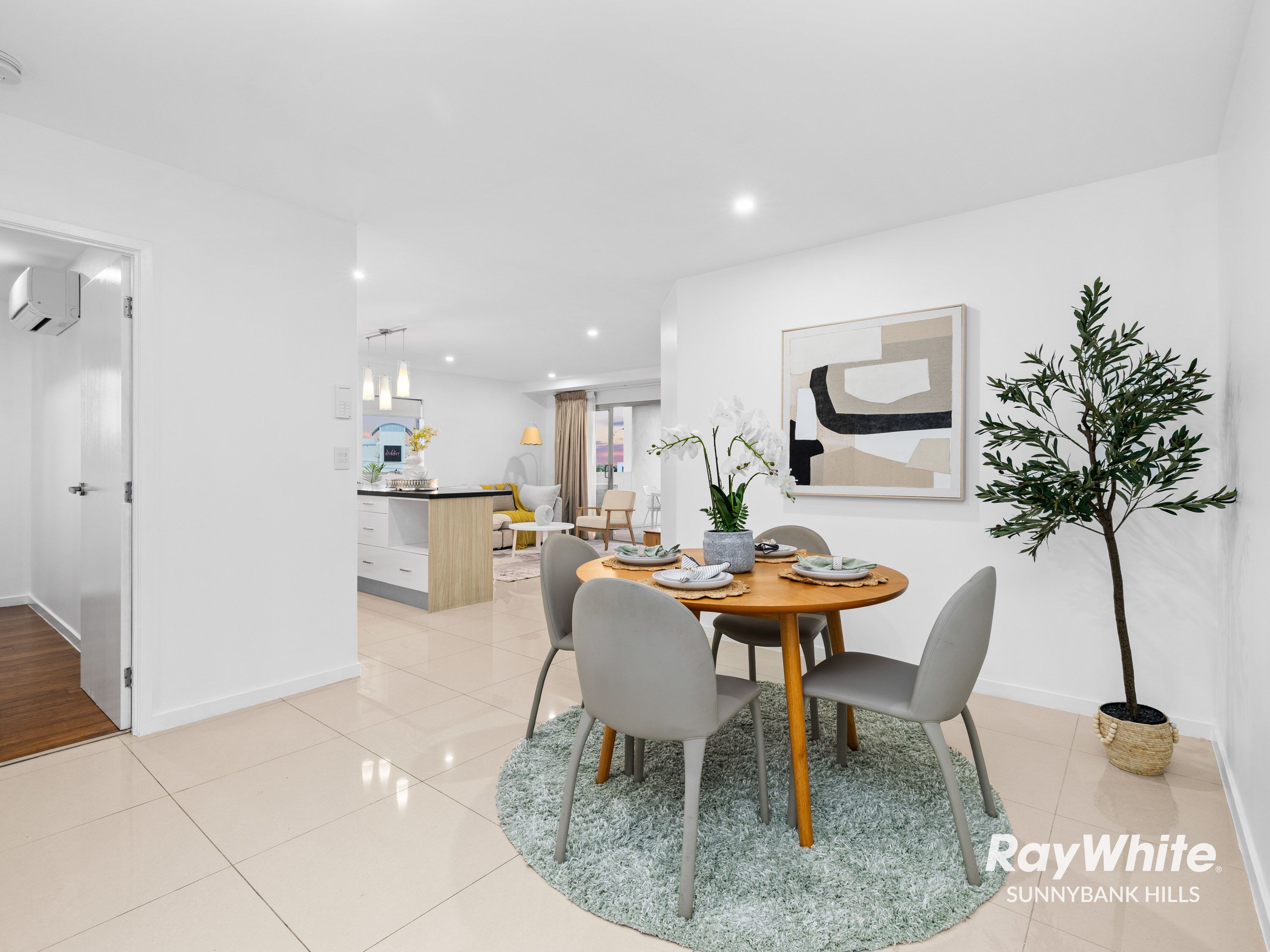 2212/1-5 Cremin Street, Upper Mount Gravatt, QLD 4122