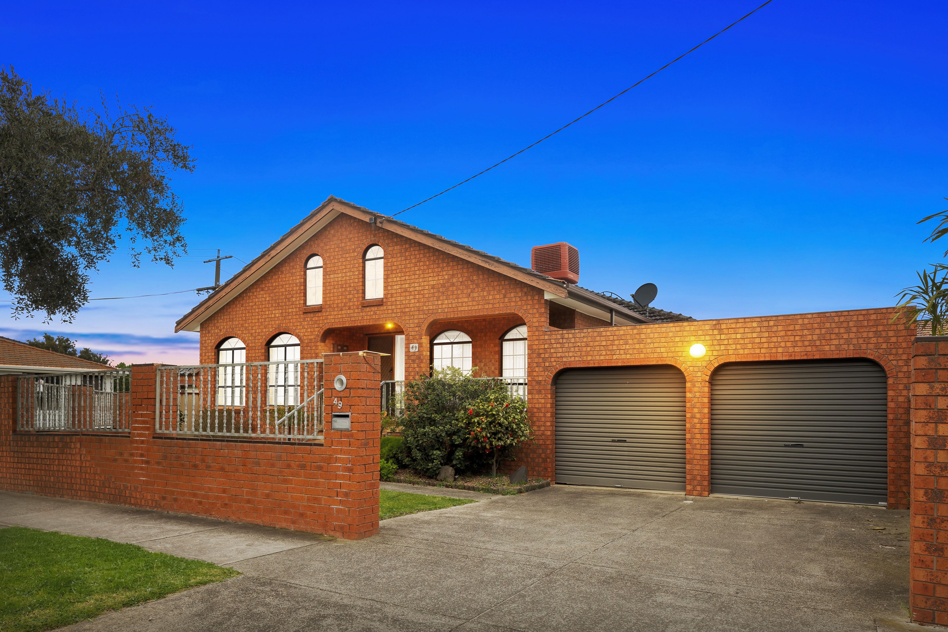 49 Barry Road — photo from Ray White Thomastown