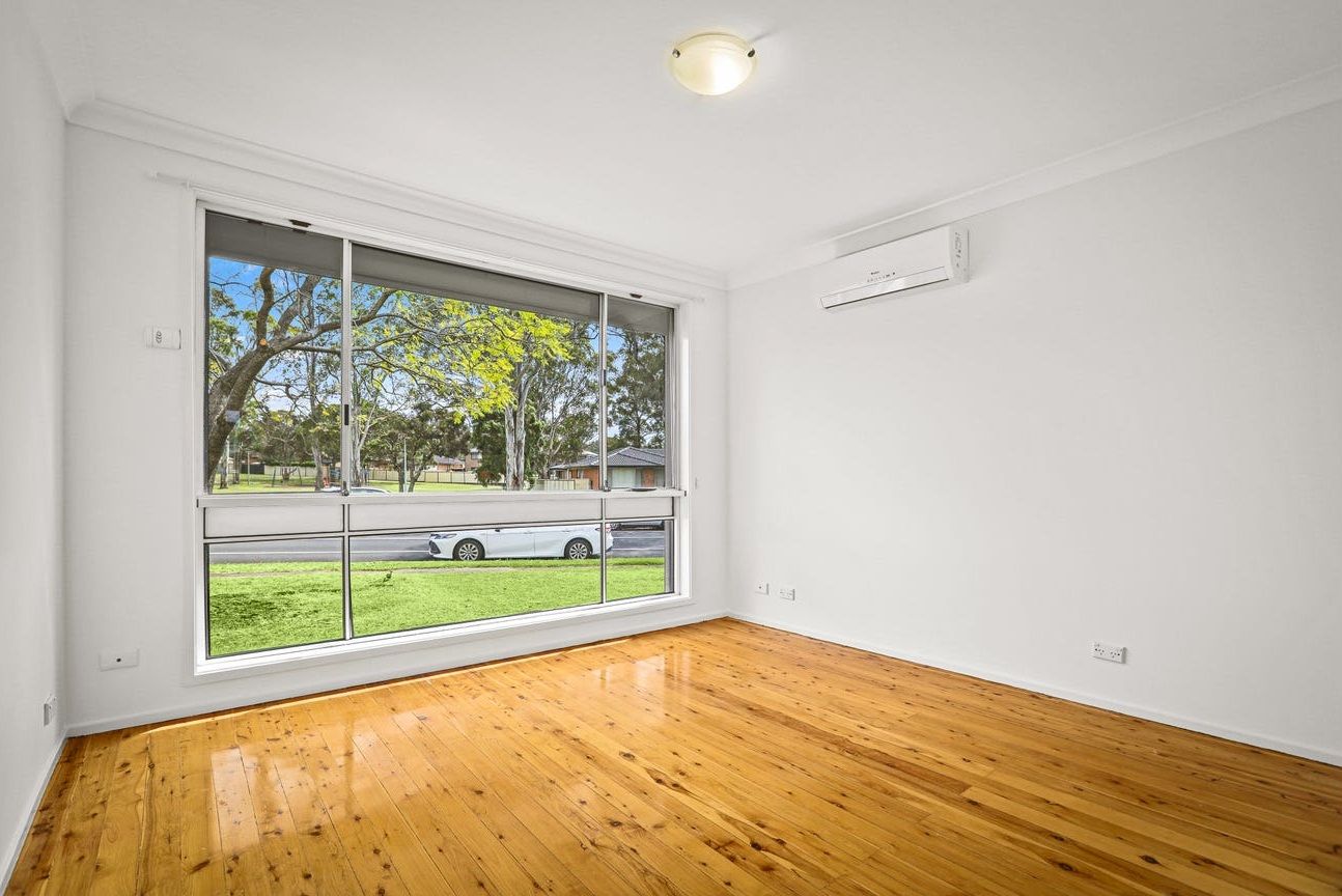 11 Hoyle Drive — photo 8 of 15