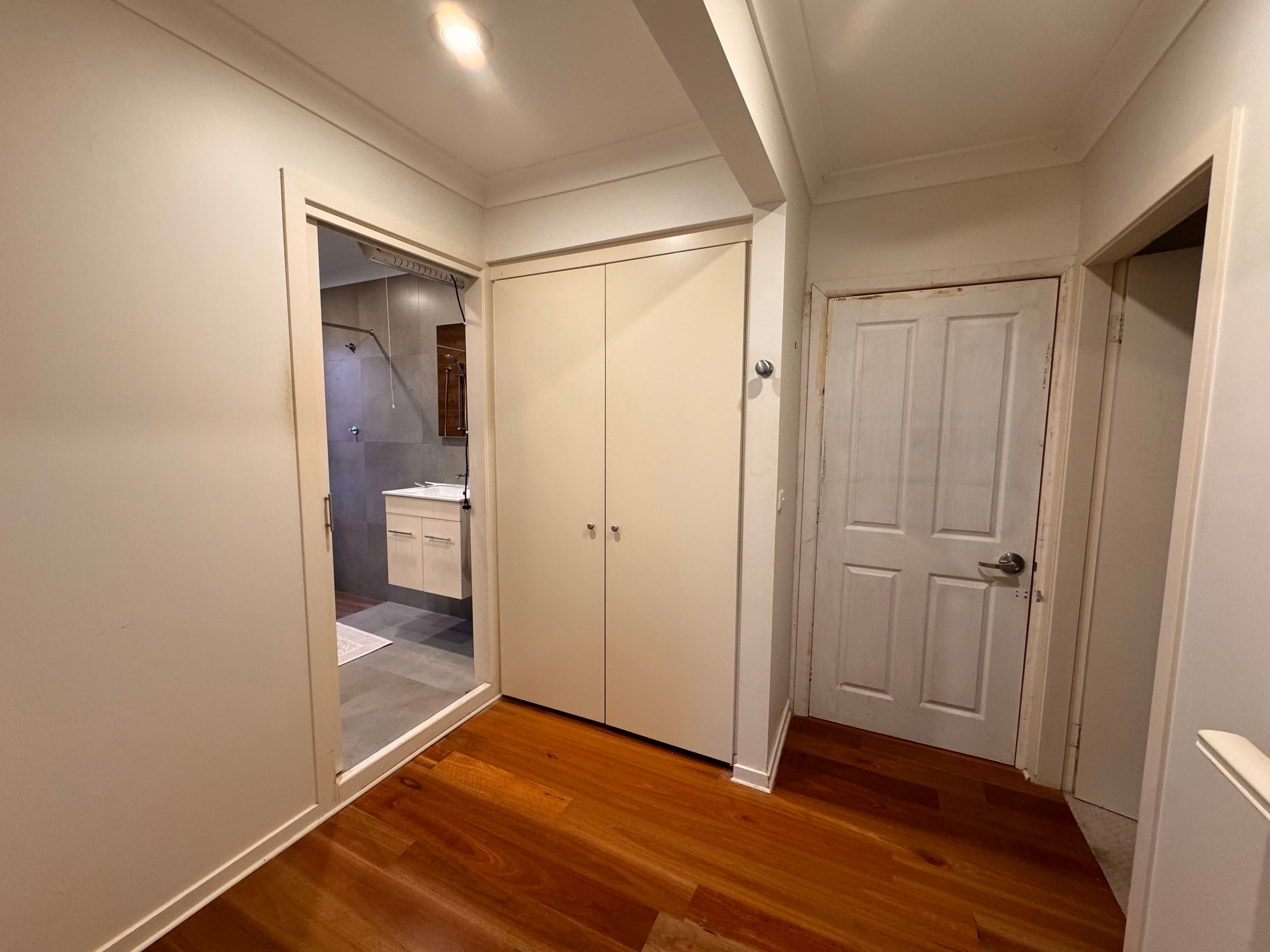 Flat 6 Bournemouth Street — photo 7 of 10
