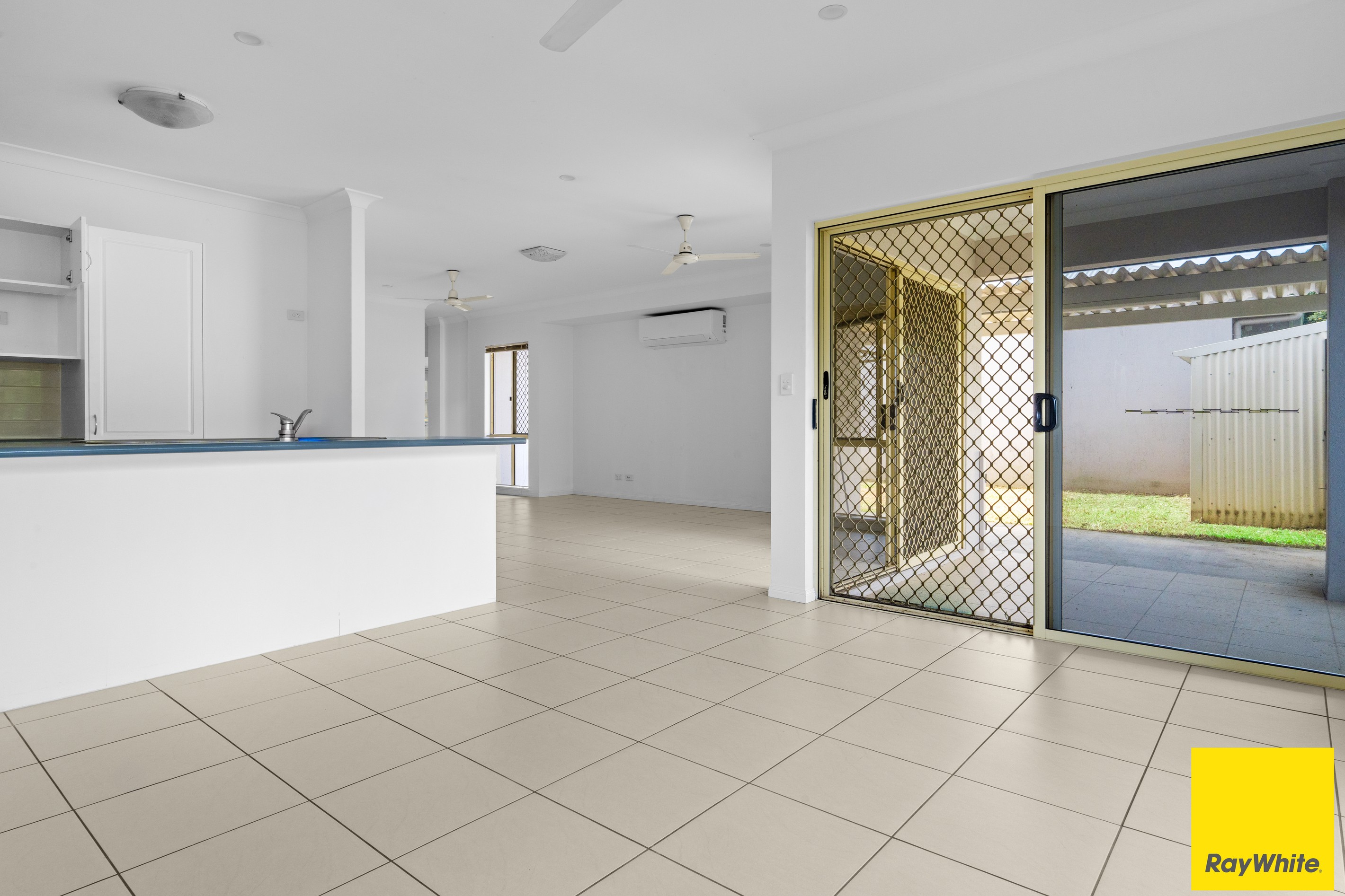 61 West Parkridge Drive, Brinsmead, QLD 4870