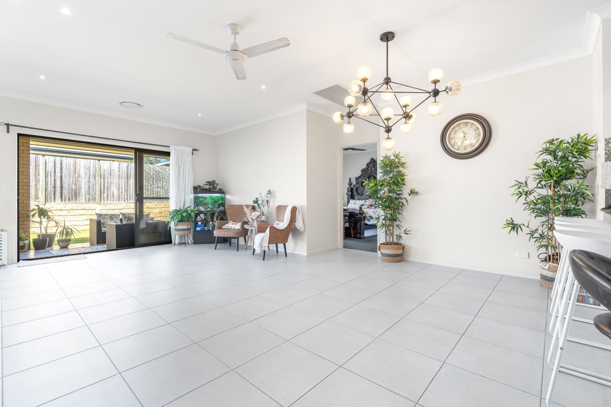 10 Skyring Street — photo 5 of 12