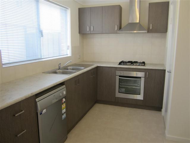 6/183 Leake Street, Belmont, WA 6104
