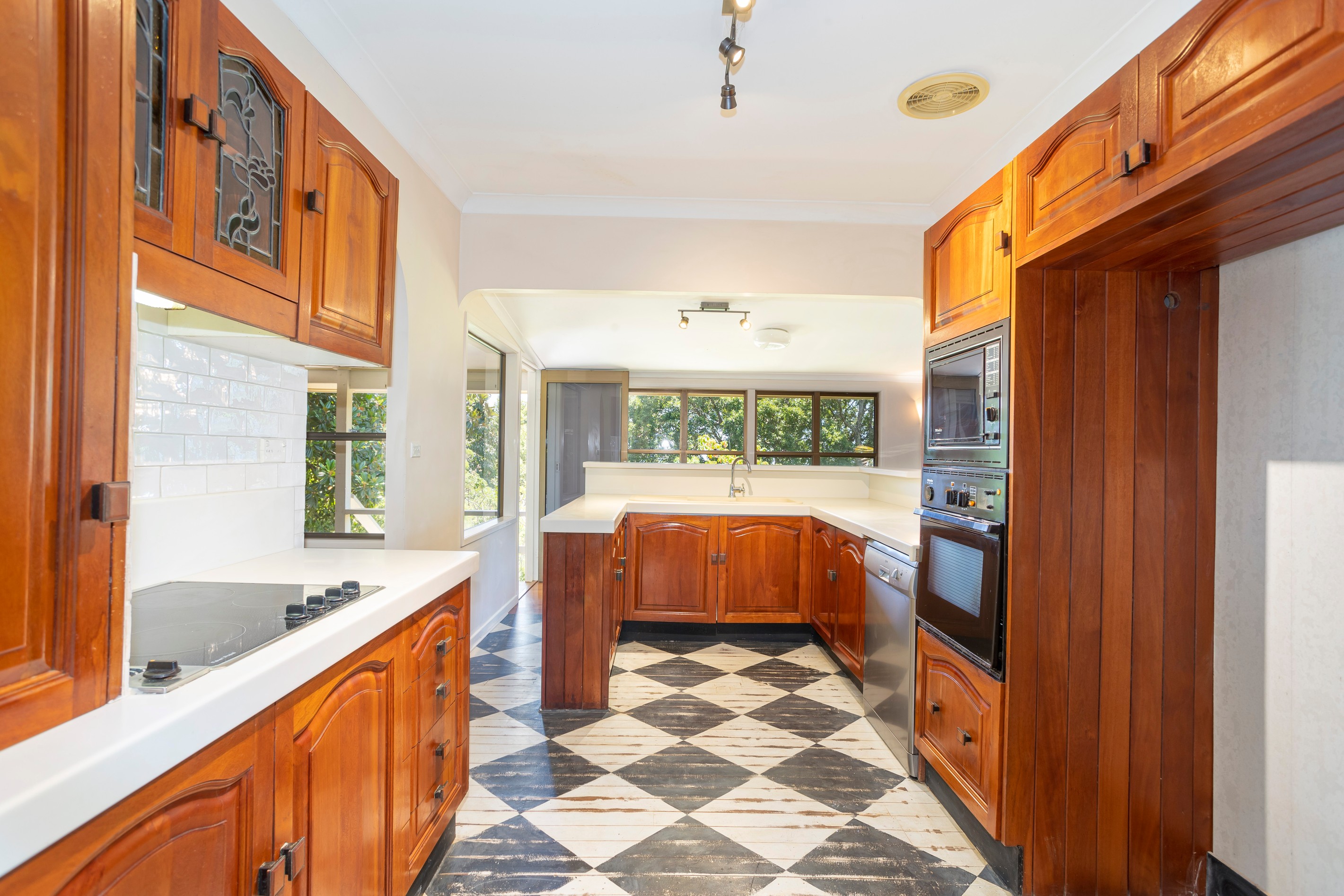 16 Golf Street, Buderim, QLD 4556