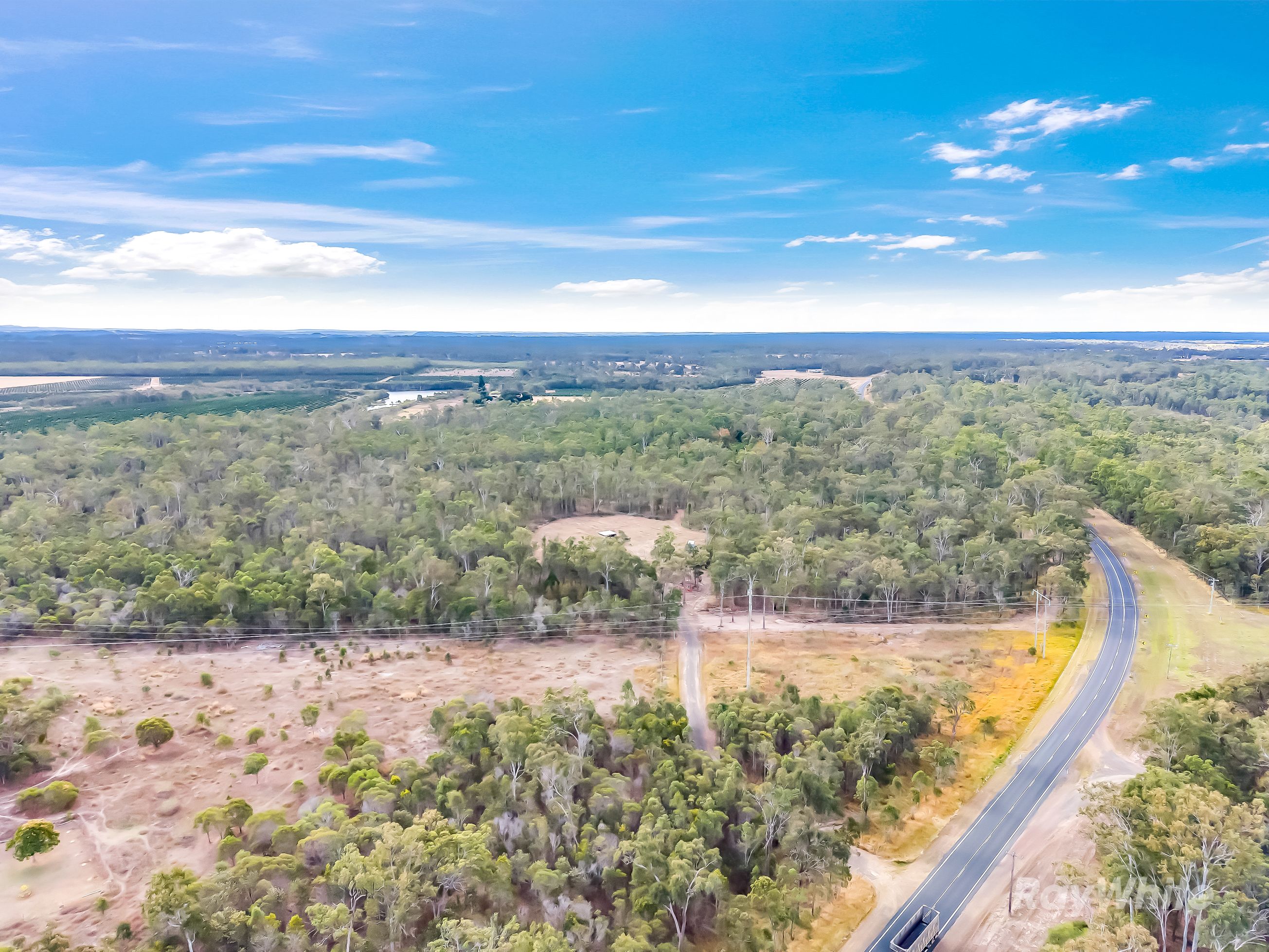 3232 Bundaberg Gin Gin Road — photo 12 of 14