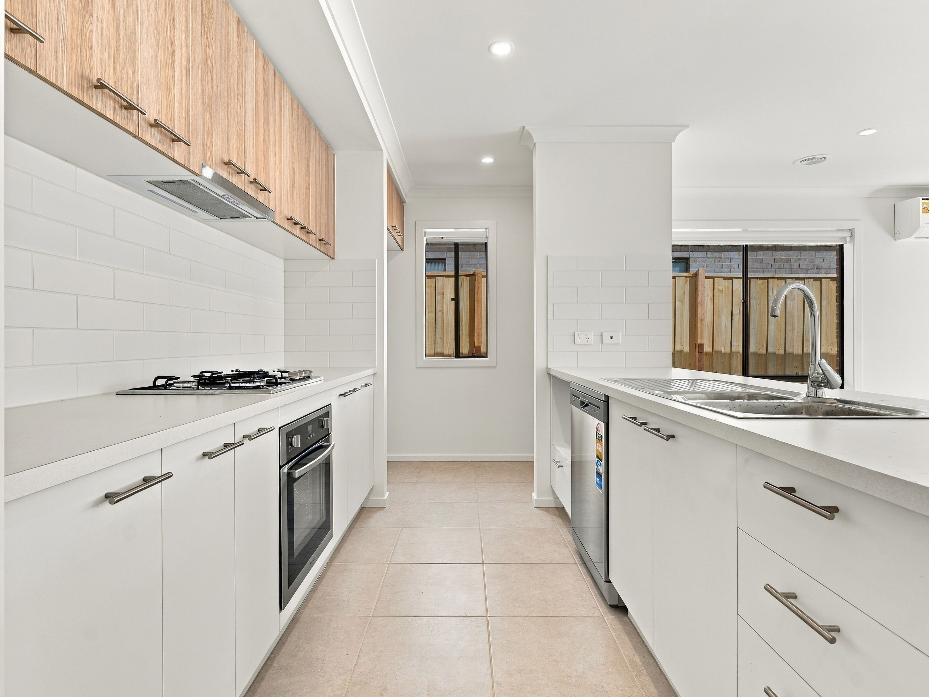 5 Basque Drive — photo 4 of 26