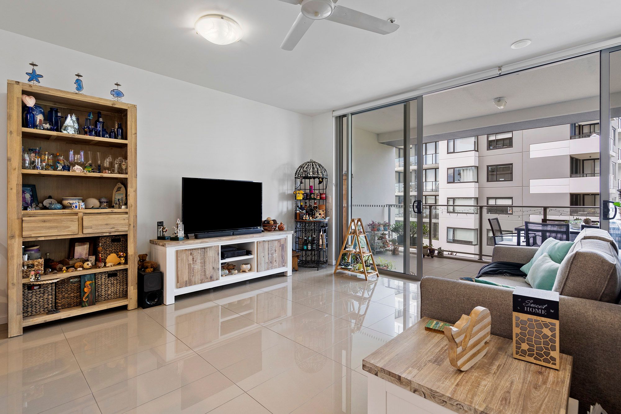 406/378 Marine Parade, Labrador, QLD 4215