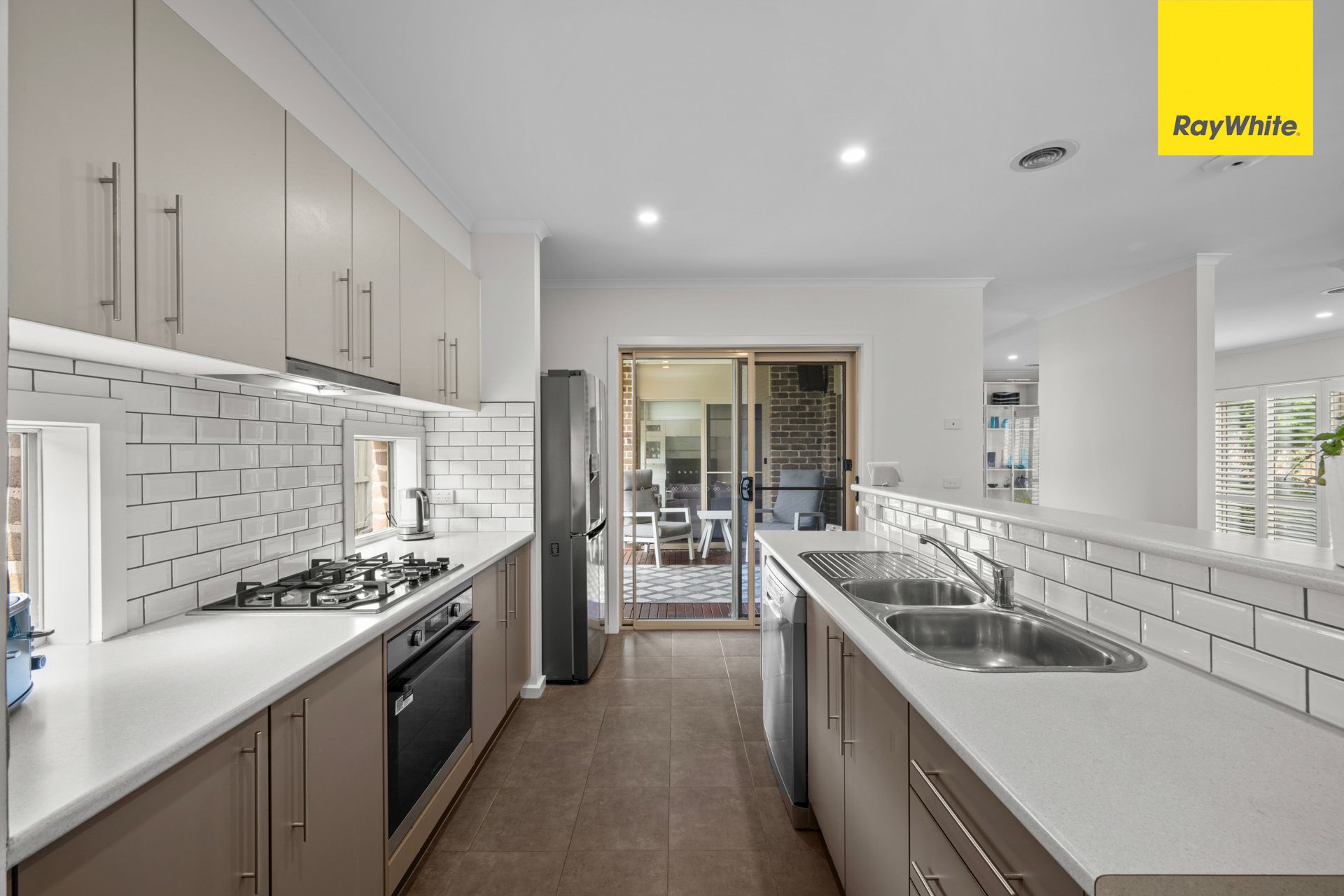 16 Botanica Springs Boulevard — photo 11 of 22