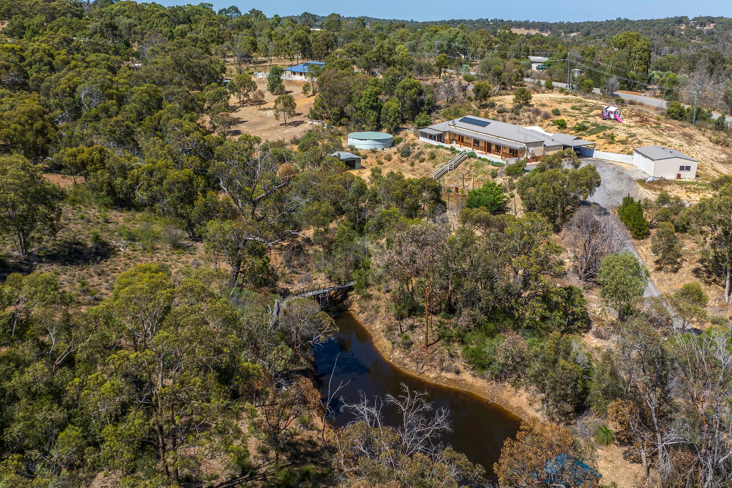 348 Meadowbrook Ramble, Bullsbrook, WA 6084