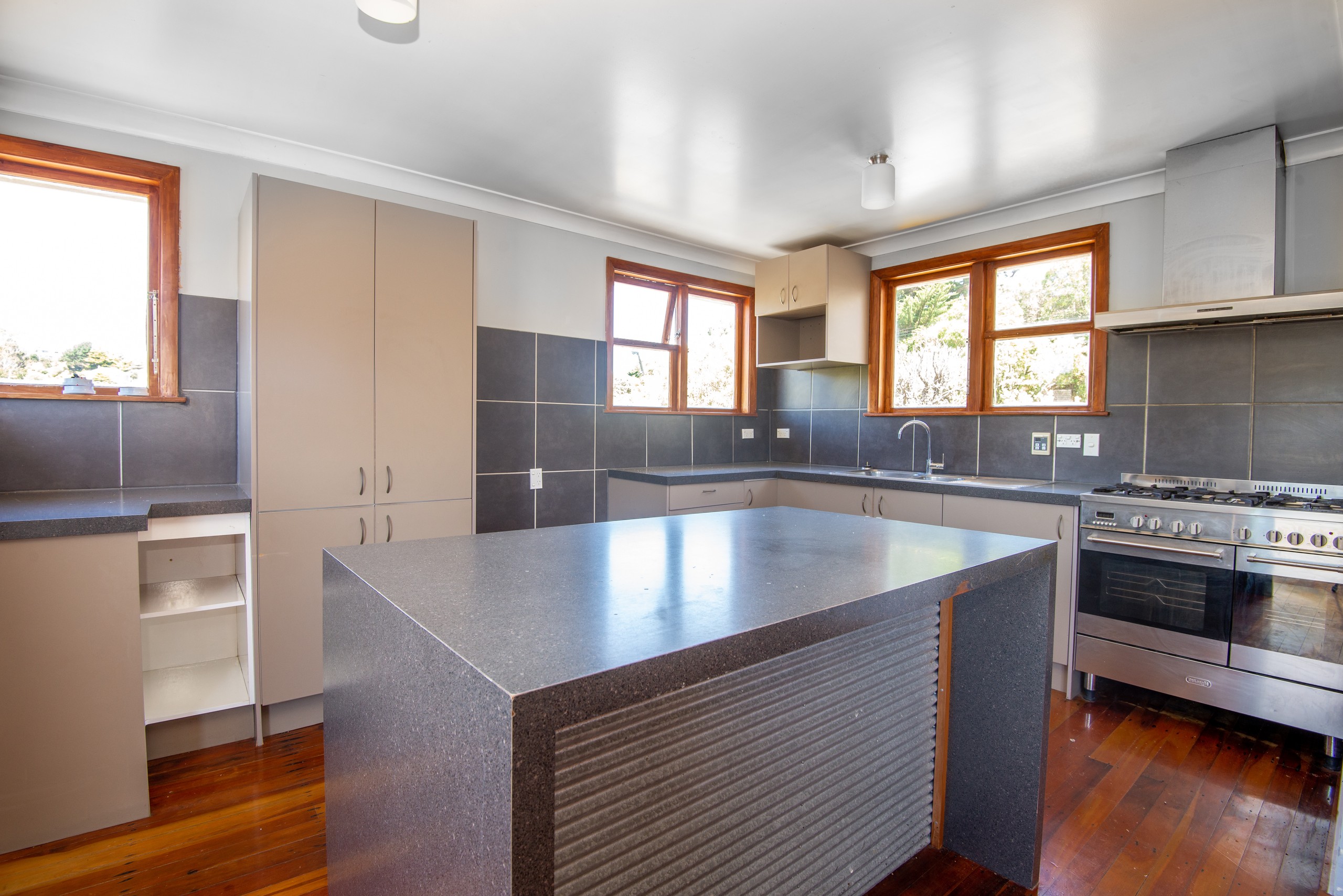 61 Jillett Street, Titahi Bay, Porirua City