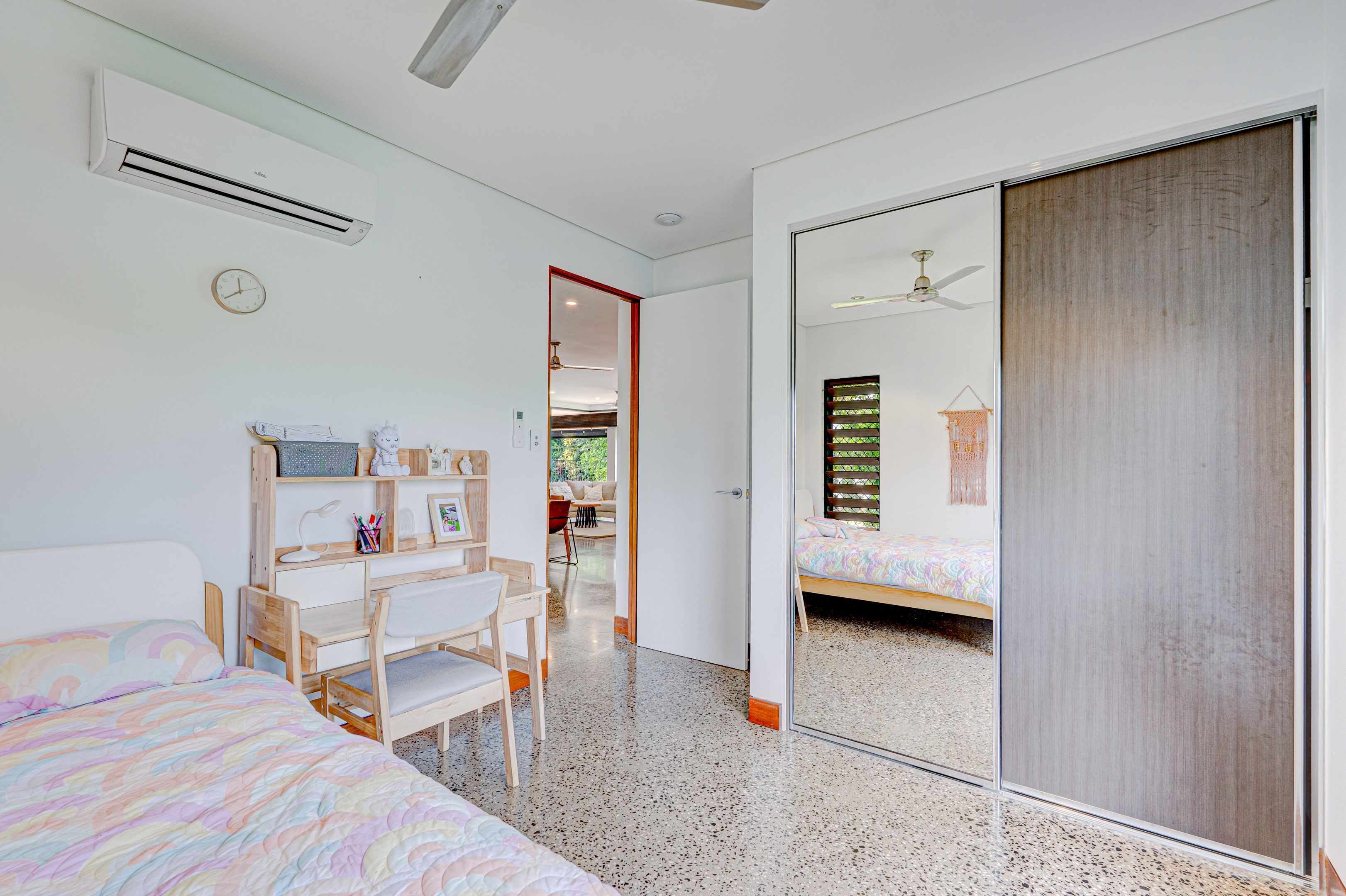 2 Purtaboi Close — photo 11 of 29