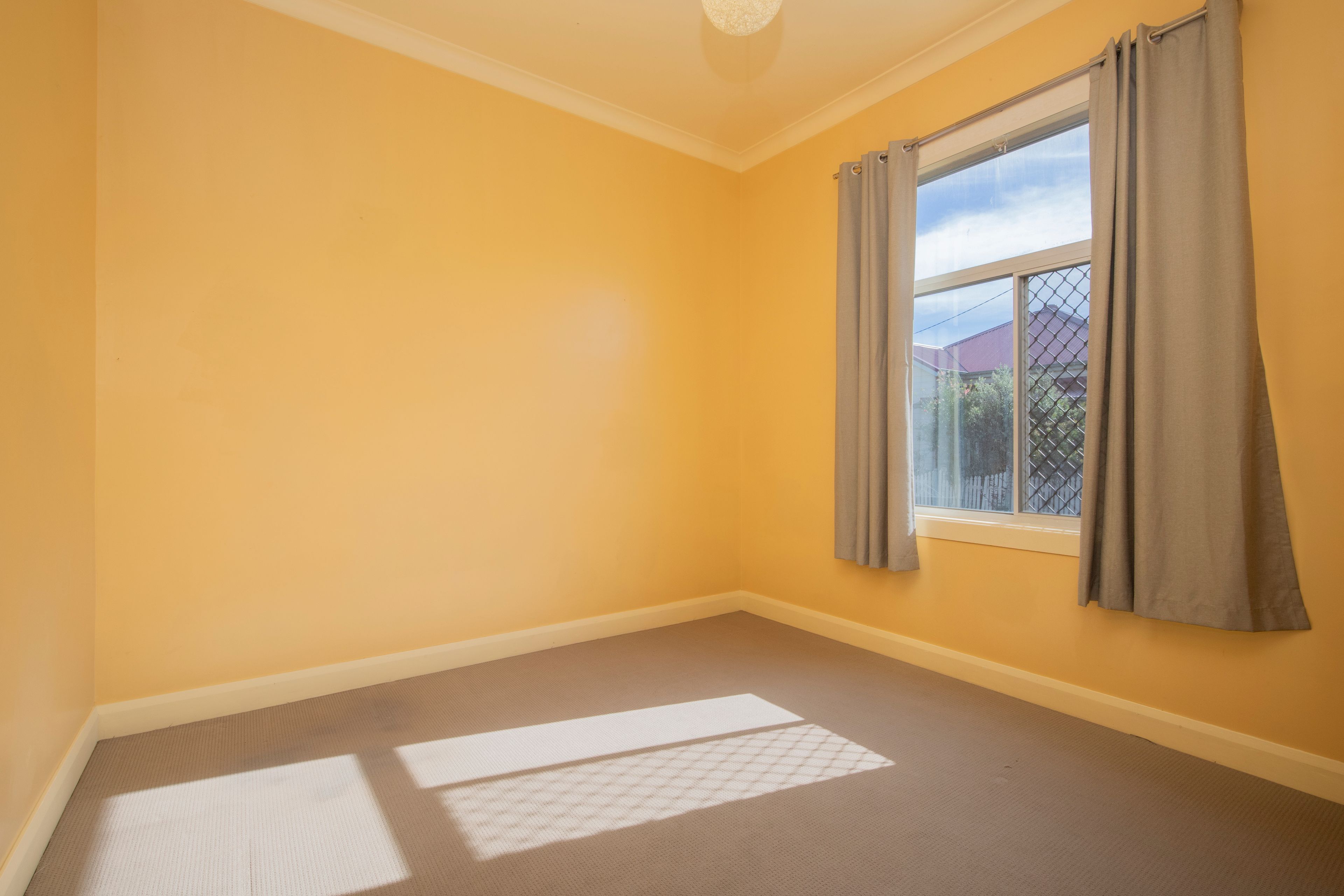 19 Omara Street — photo 4 of 14