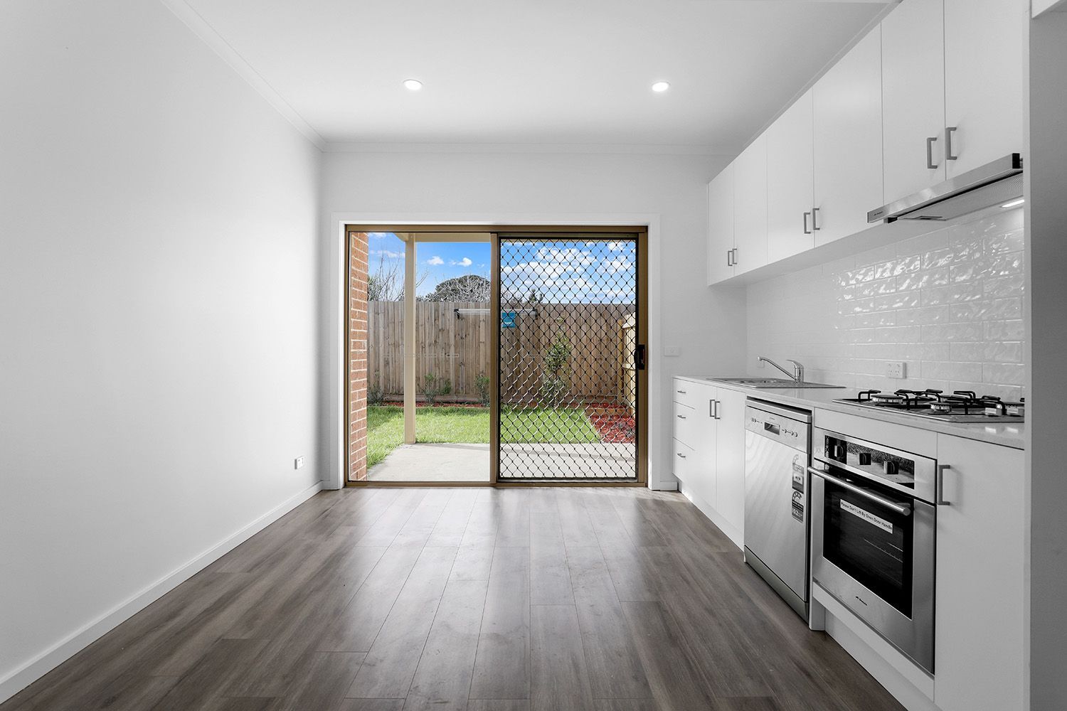 3/17 Jesson Crescent — photo 2 of 8