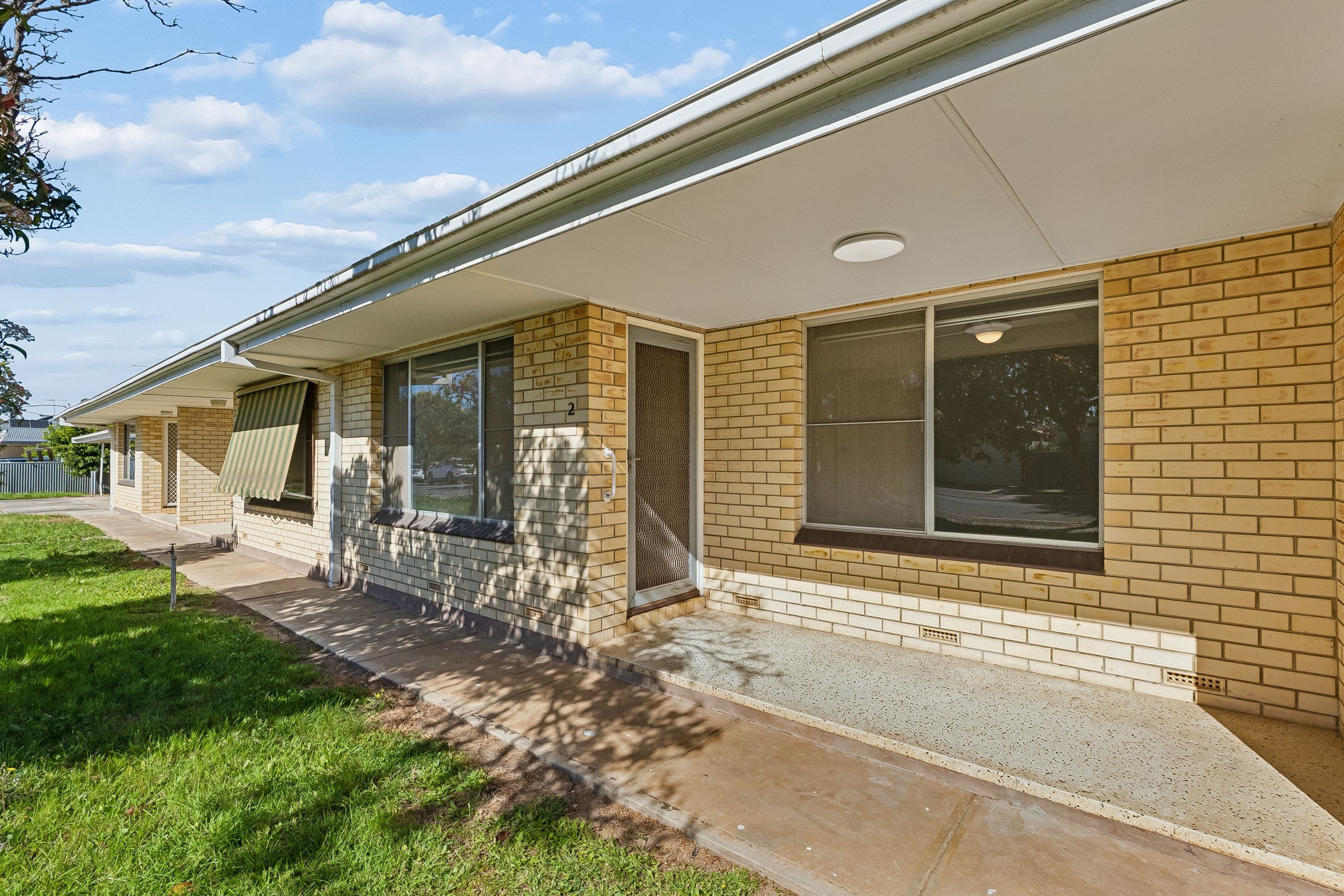 2/1A Arthur Street — photo from Ray White Glenelg