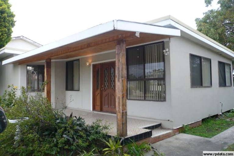 70 Manuka Parade, Gorokan, NSW 2263