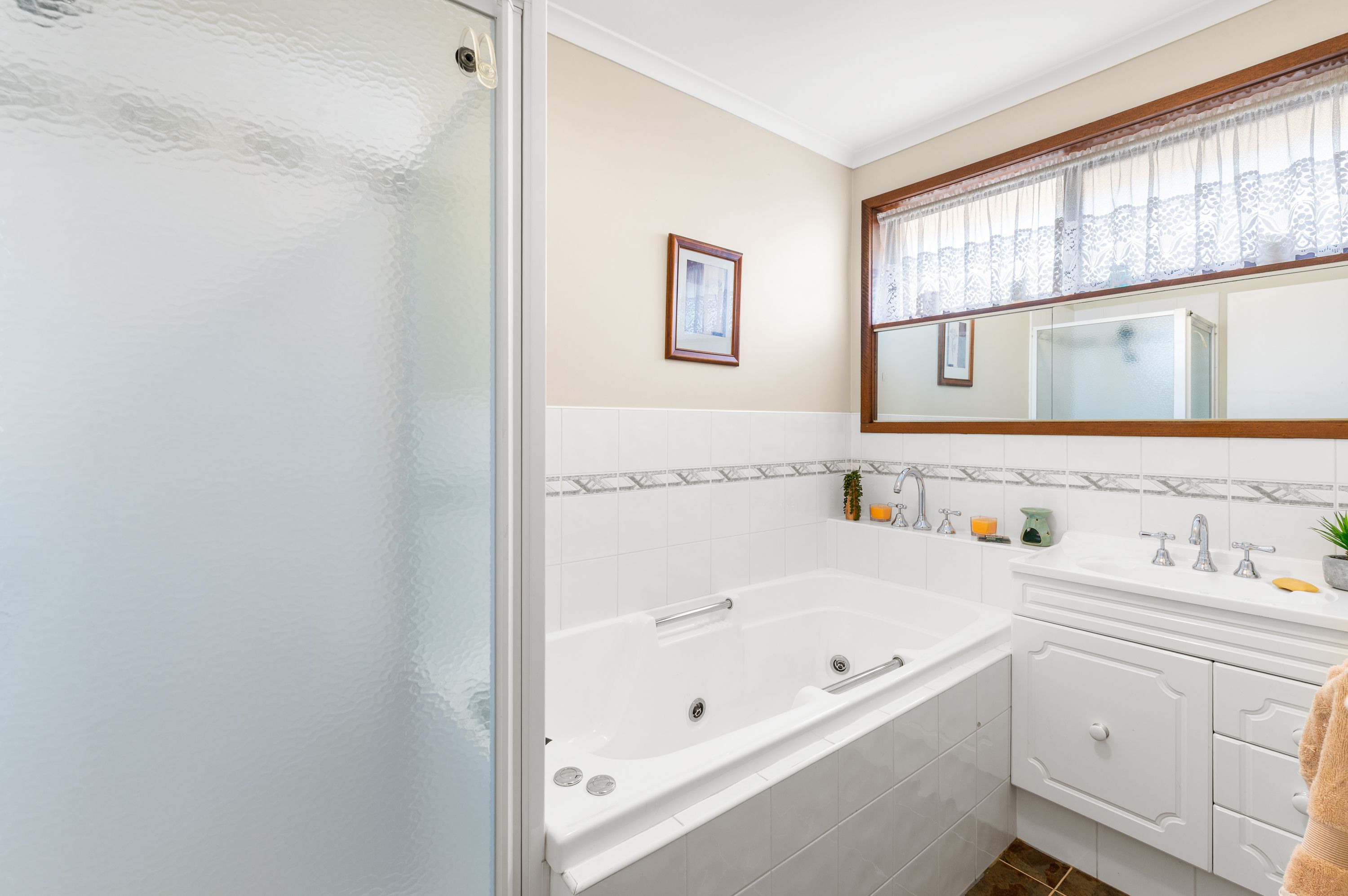 11 Ronald Avenue — photo 10 of 22