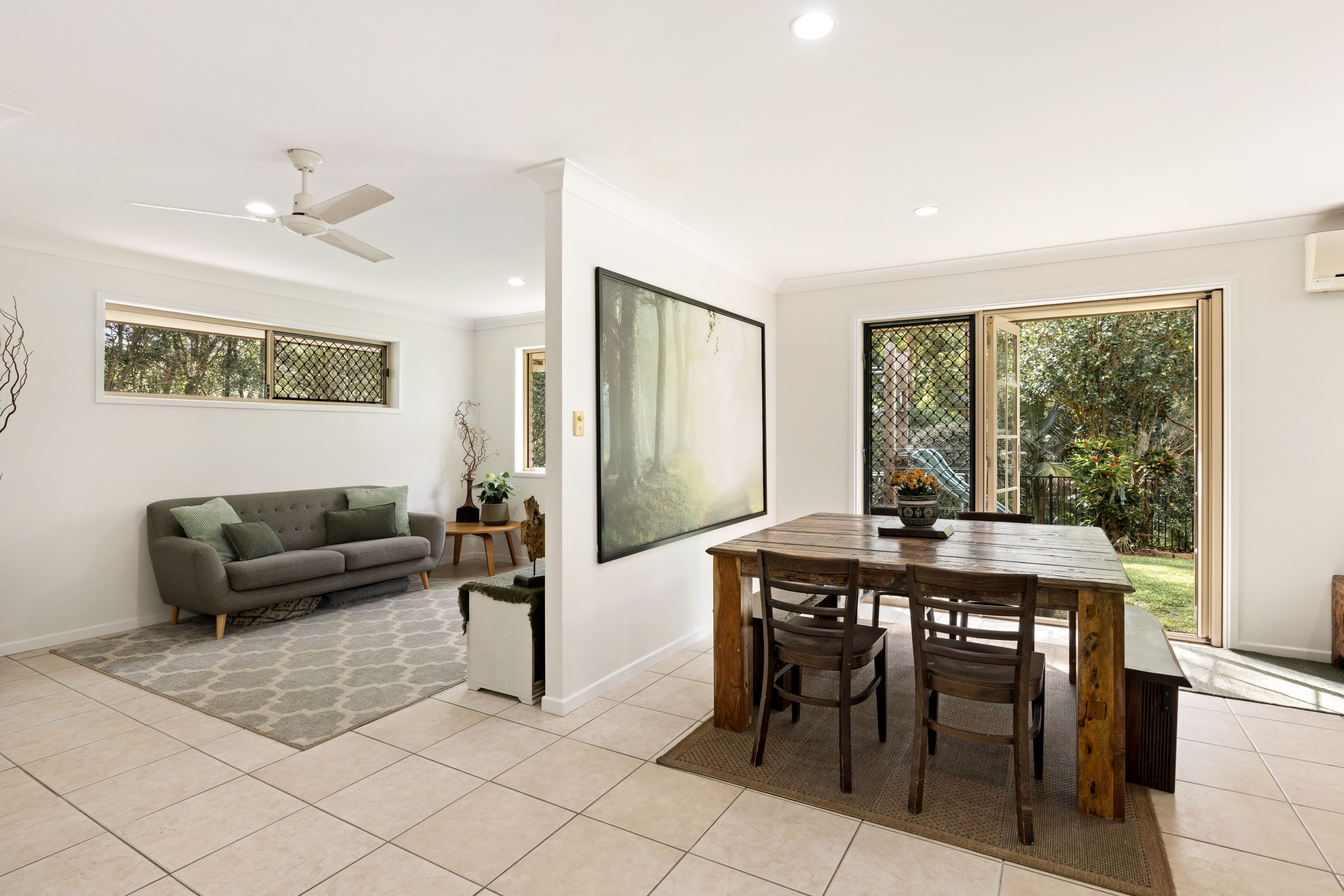 7 Timberdale Court — photo 4 of 28