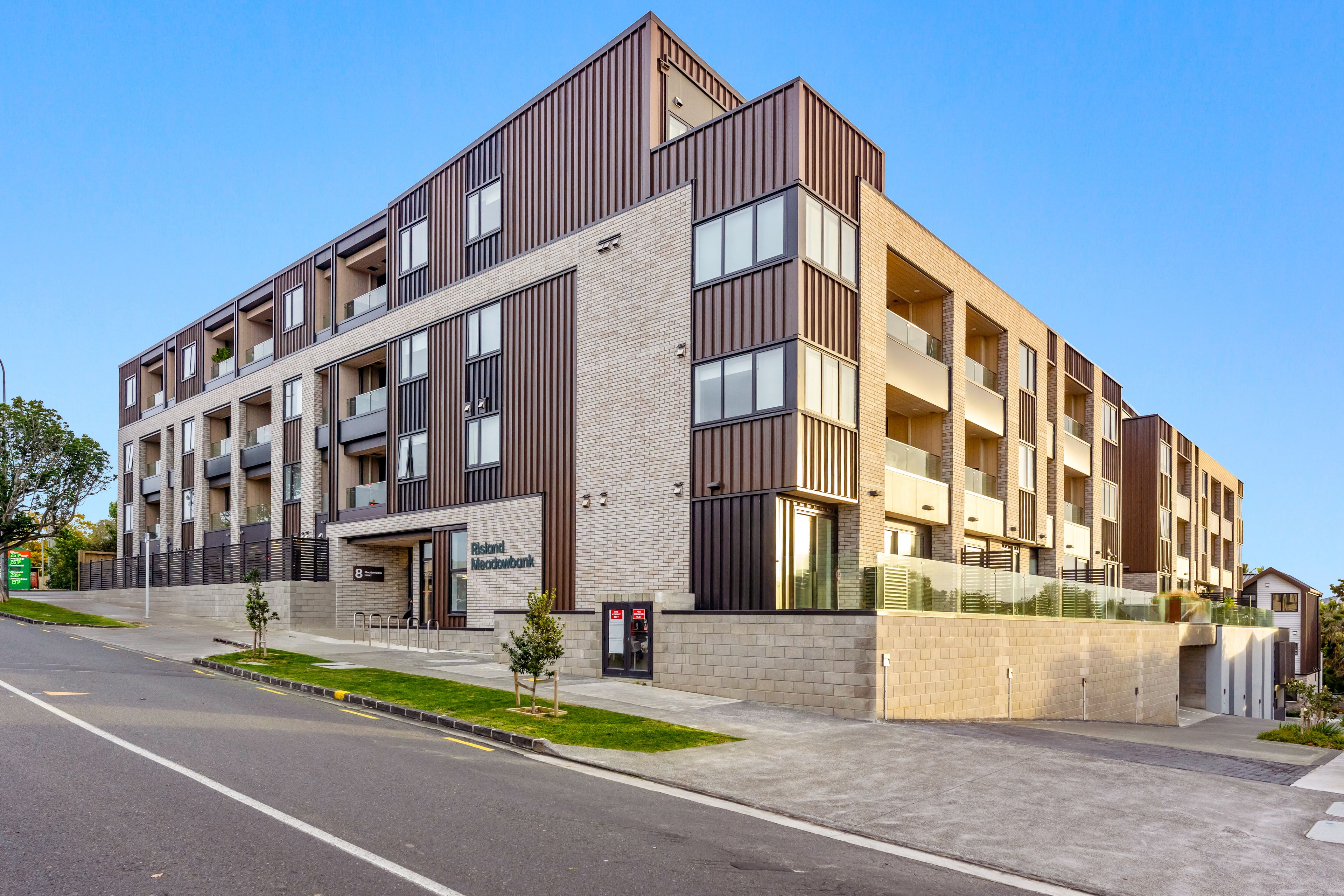 G19/6-14 Meadowbank Road, Meadowbank, Auckland City