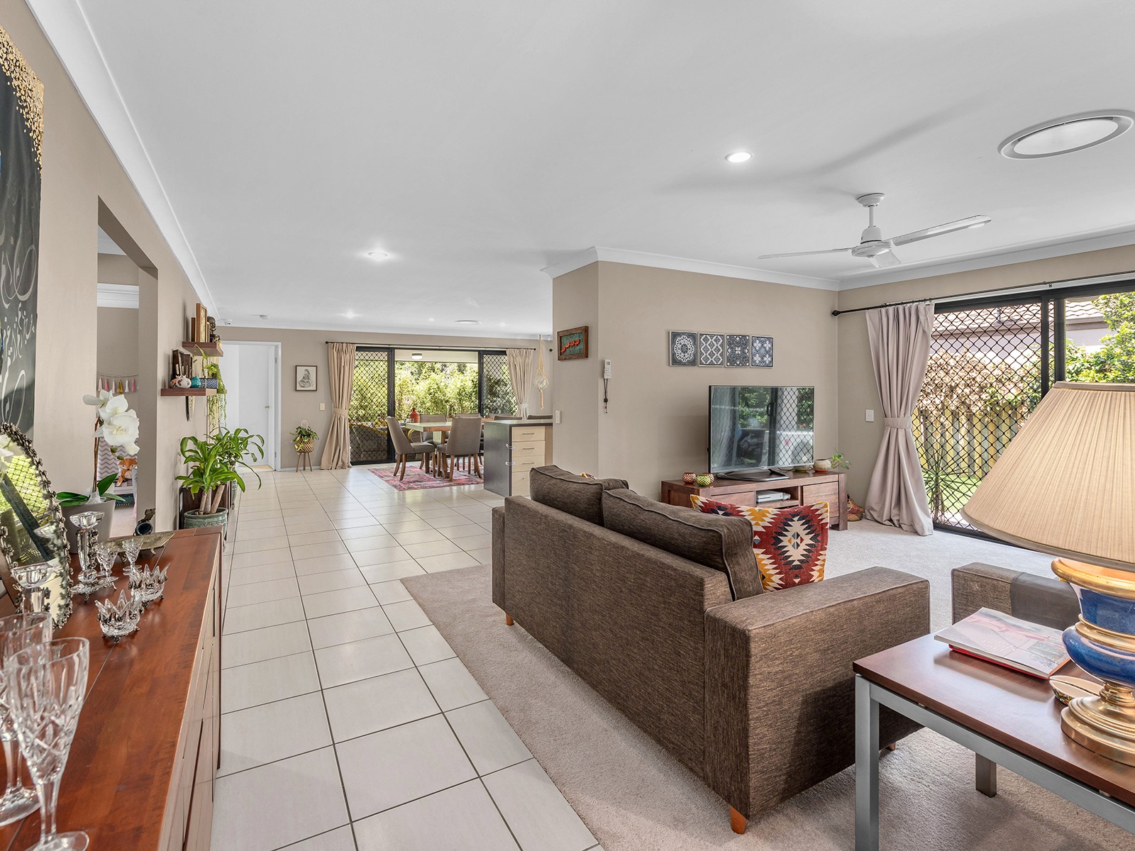 49 Macaranga Crescent, Carseldine, QLD 4034