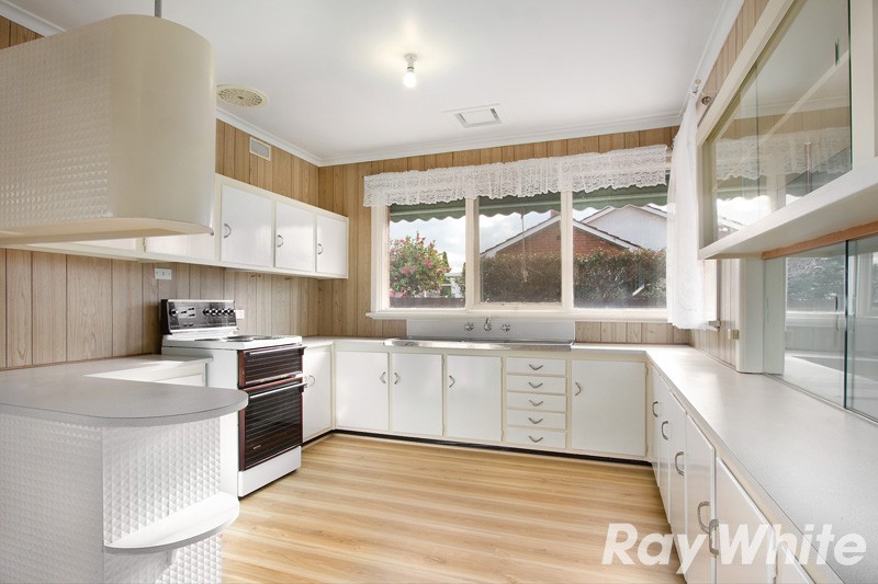24 Snodgrass Street, Pakenham, VIC 3810