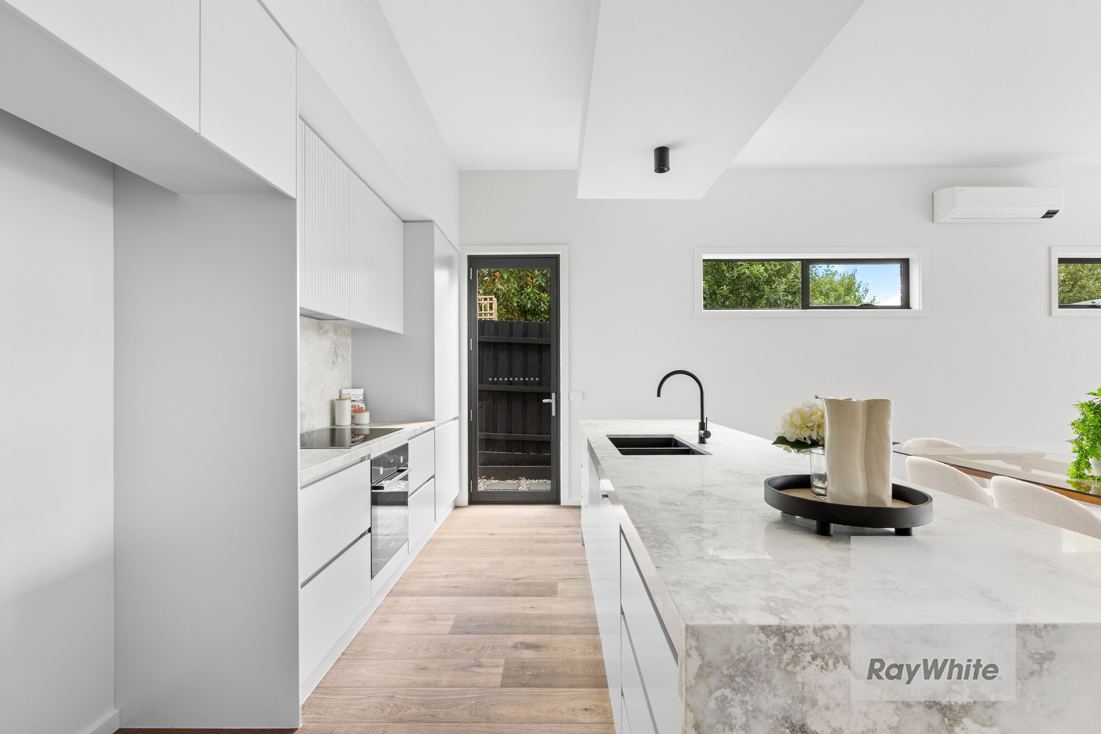 11 Doidge Street, Bundoora, VIC 3083