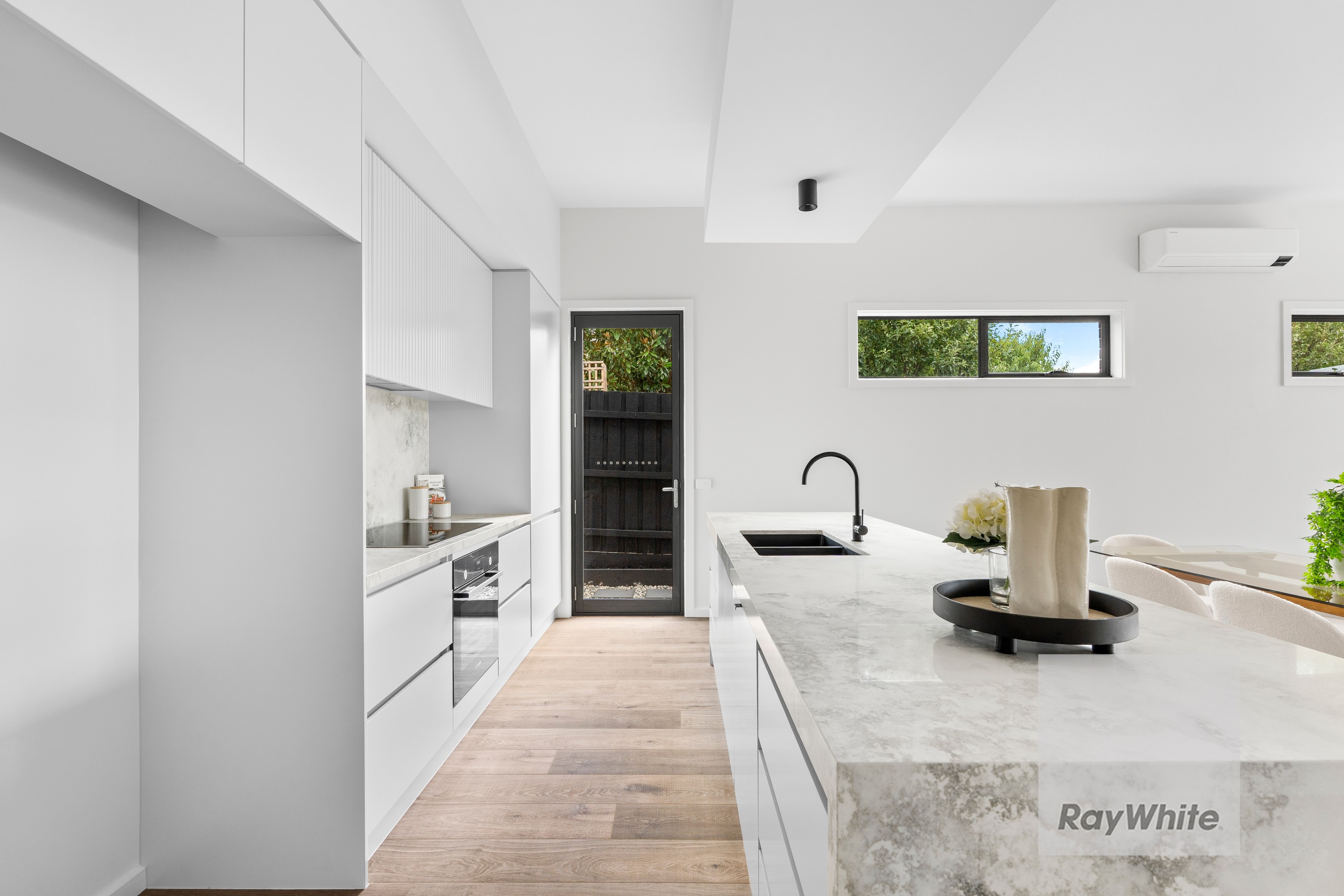 11 Doidge Street, Bundoora, VIC 3083