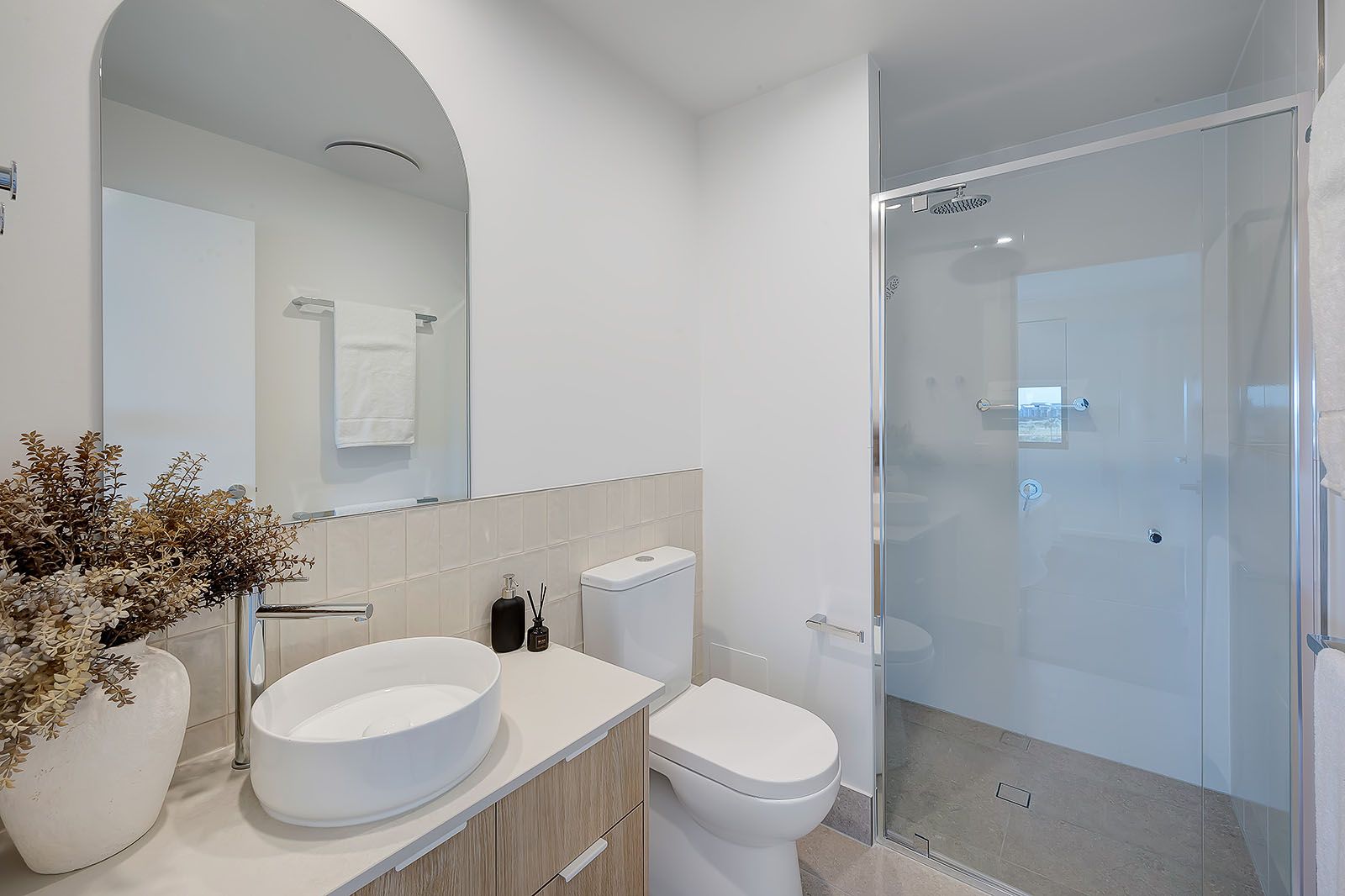 305/7 Little Grey Court — photo 11 of 15