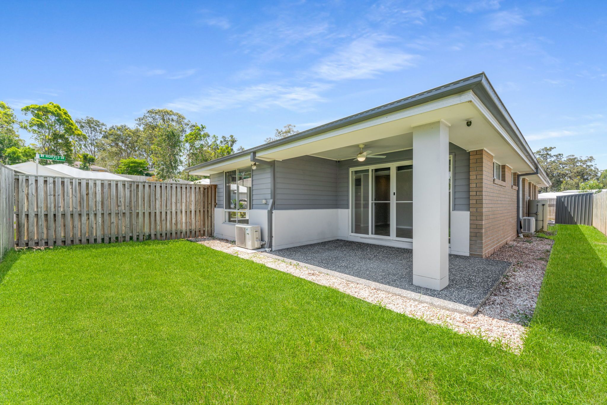 12 Highfield Drive — photo 15 of 16