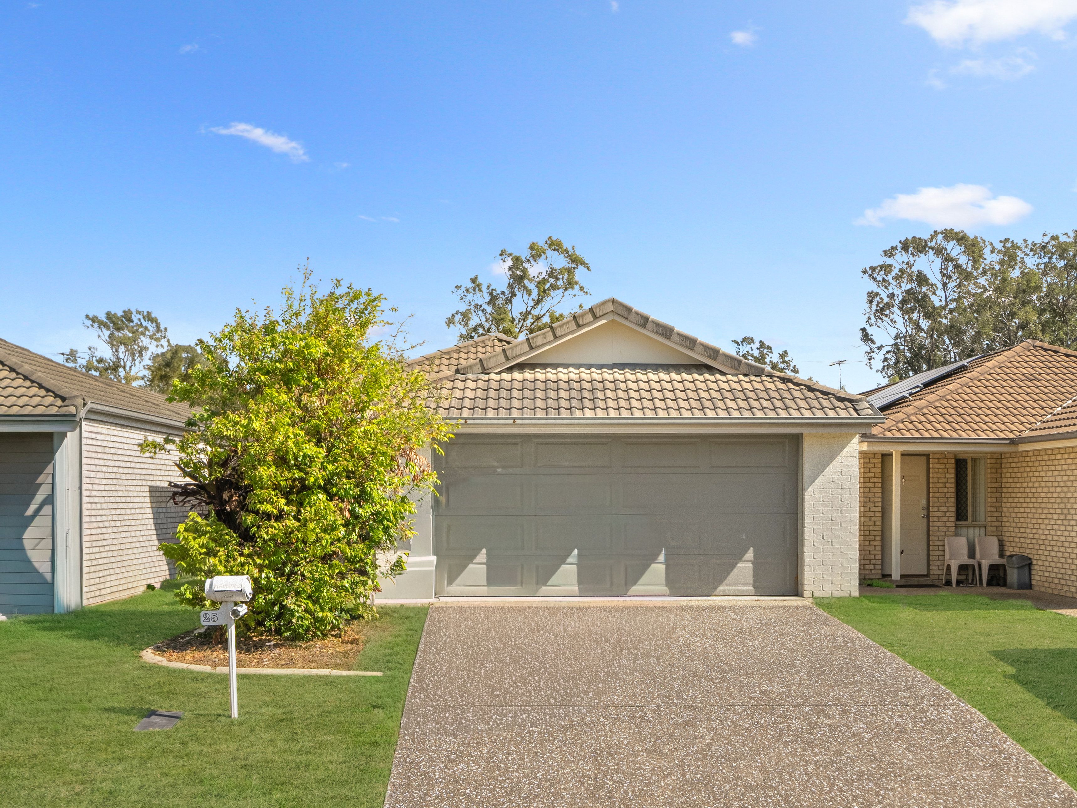 25 Jones Street, Rothwell, QLD 4022