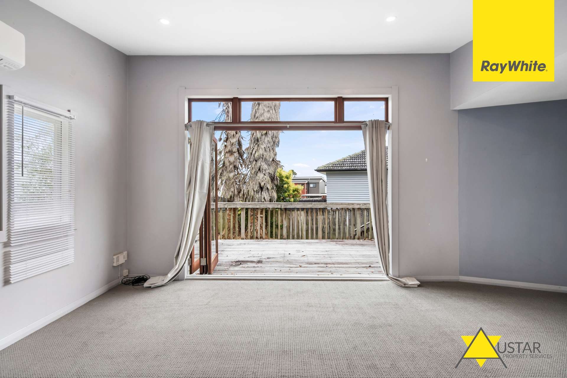 55 Titirangi Road photo 2