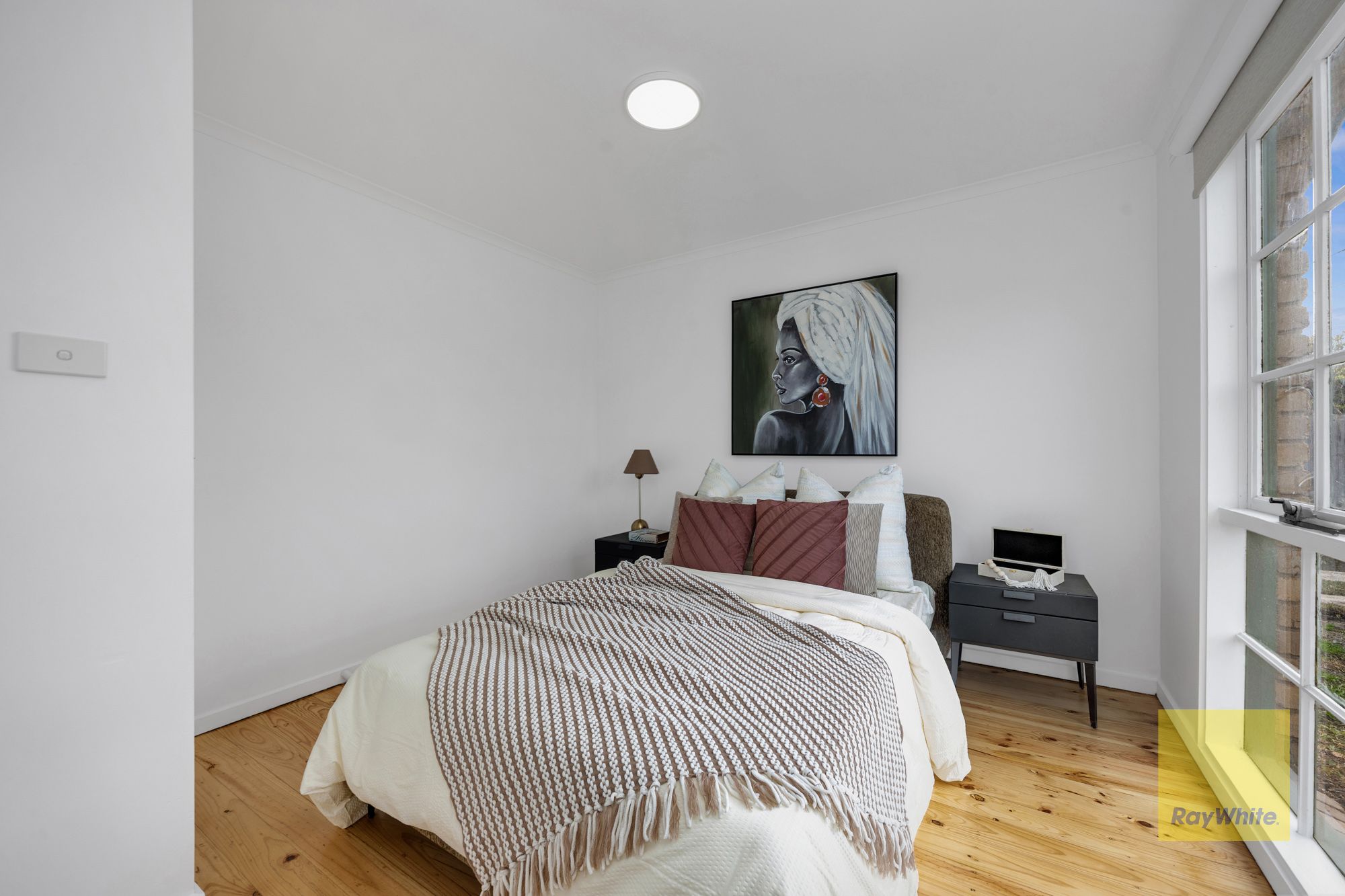 9 Lloyd Street — photo 3 of 20