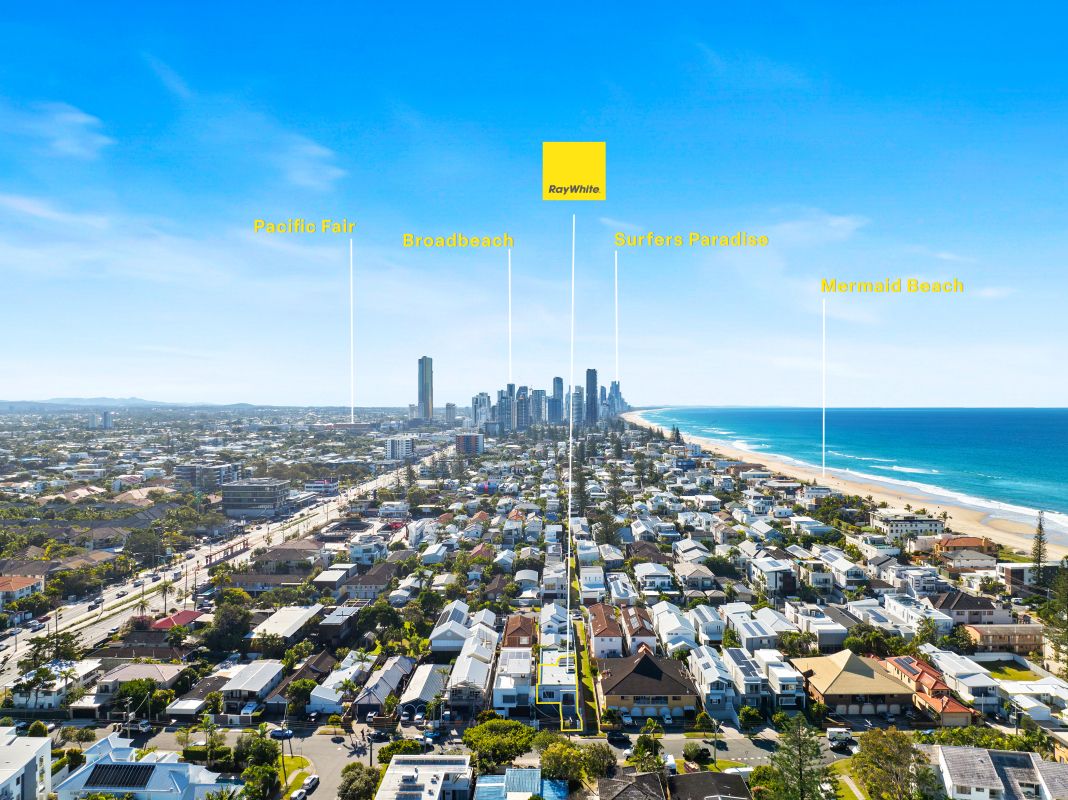 2/29 Seashell Avenue — photo from Ray White Mermaid Waters