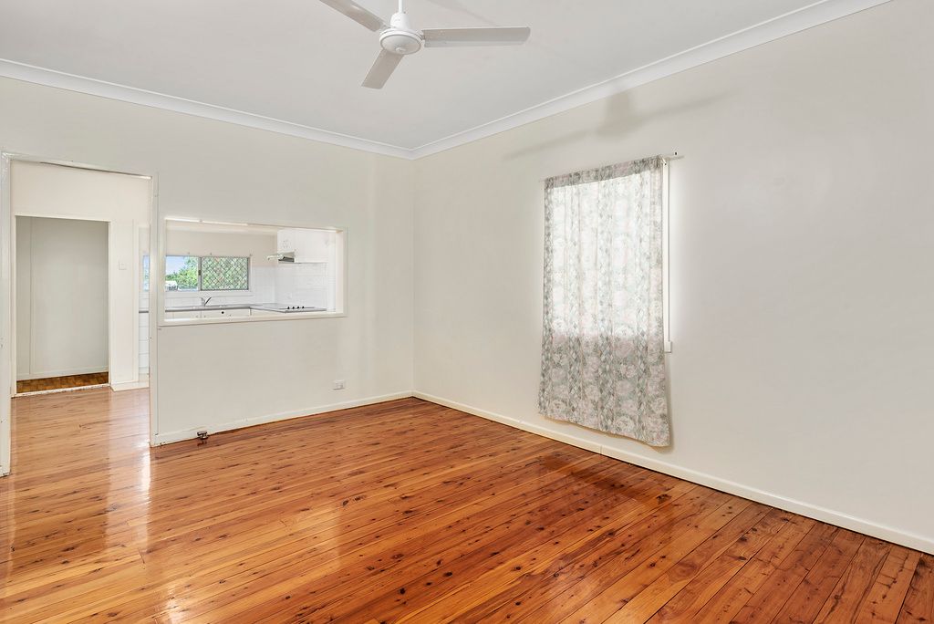 26 Rob Street, Newtown, QLD 4350