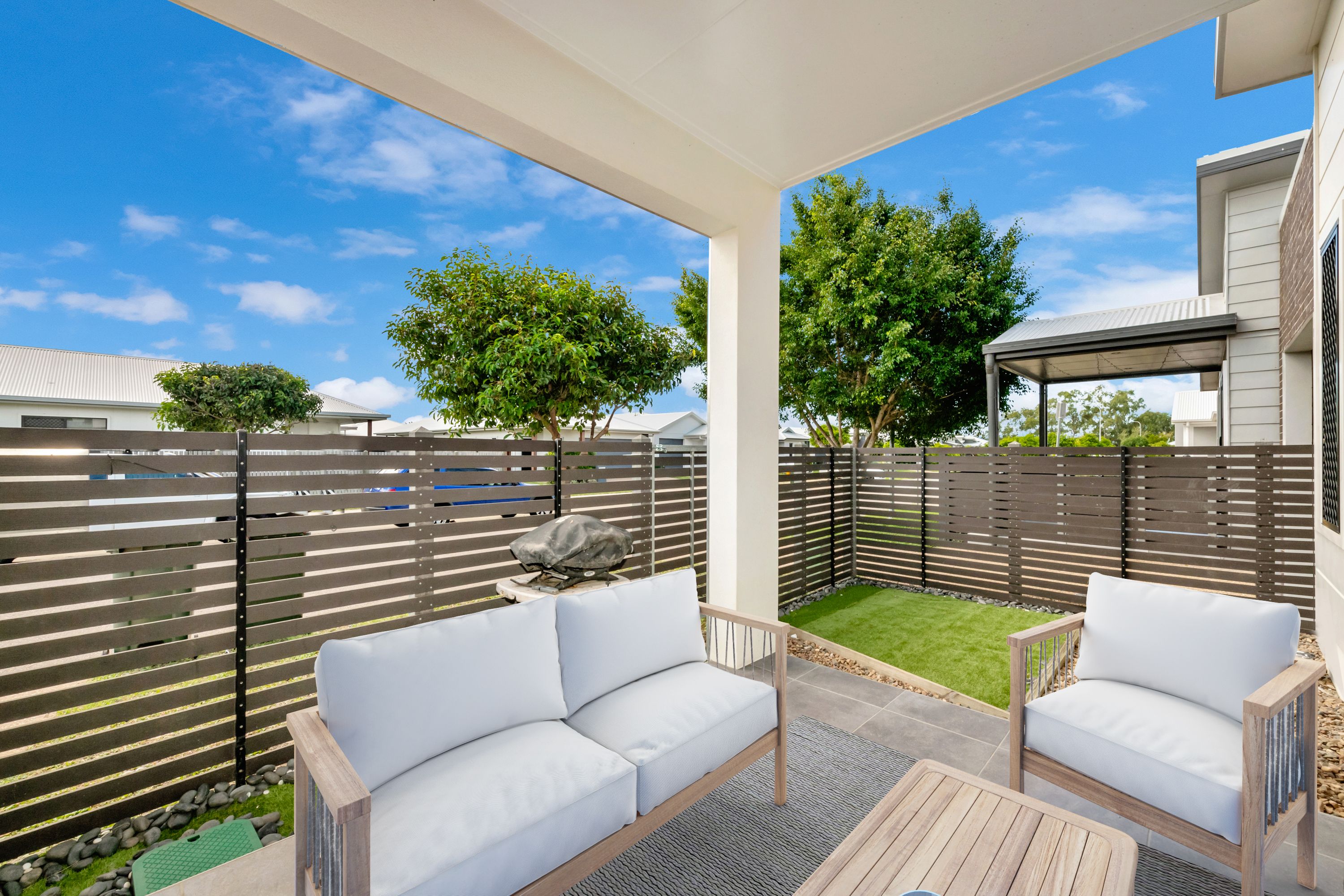 14 Colvin Street, Oonoonba, QLD 4811
