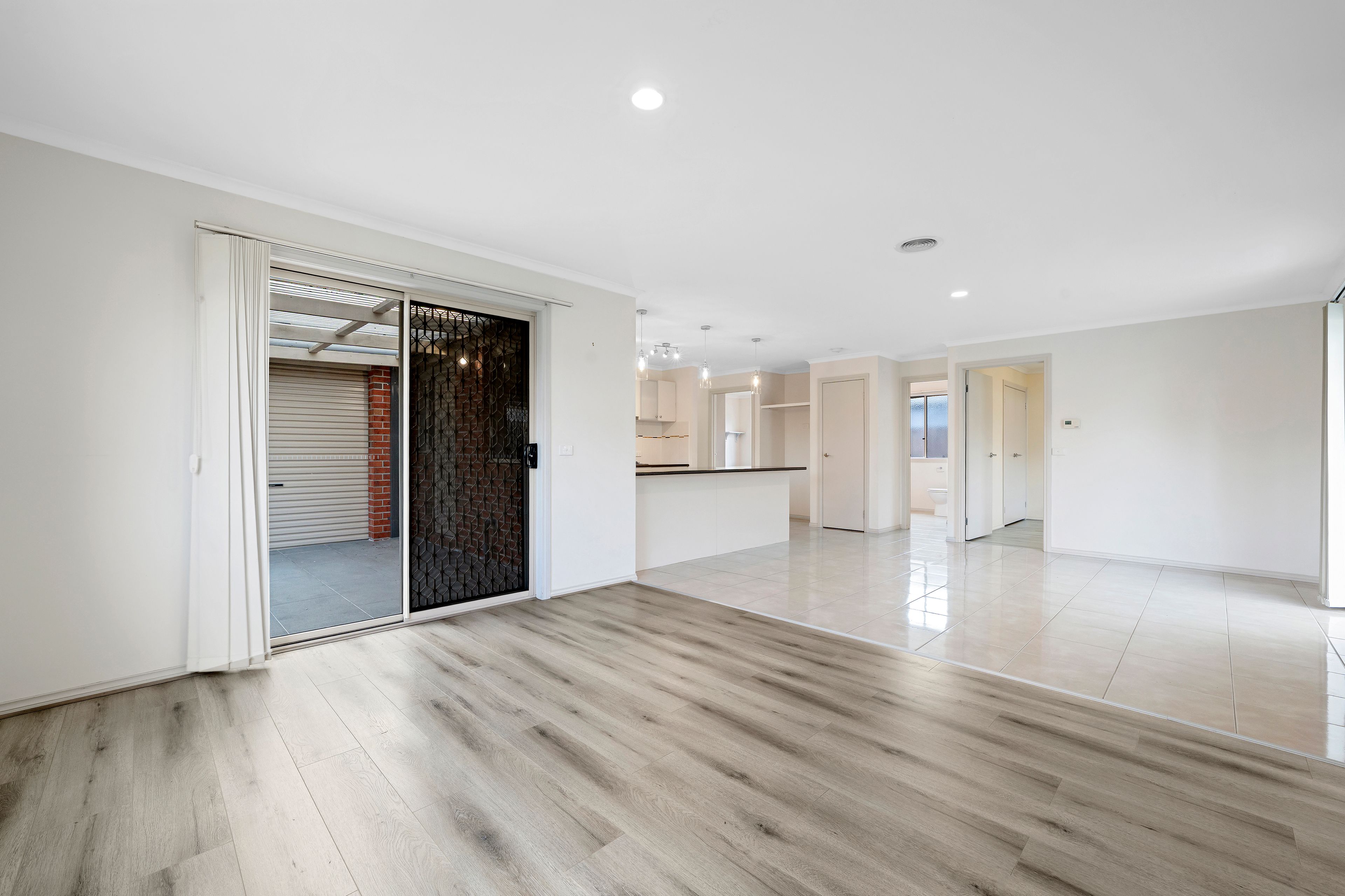 8a Pearce Street — photo 7 of 24